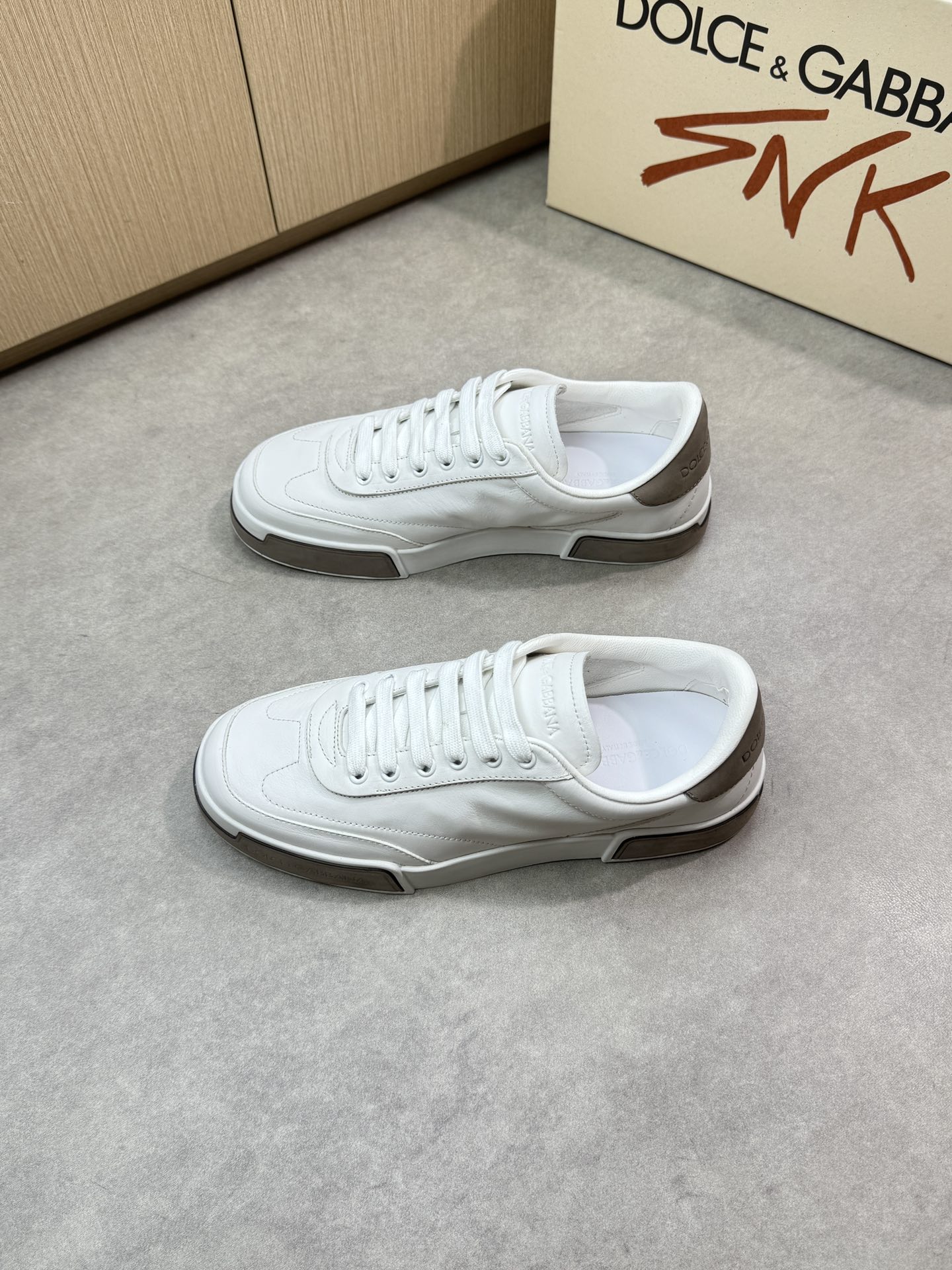 Dolce & Gabbana White Leather Sneakers for Men, Sizes 39-44 4 i1746552550 8884 2