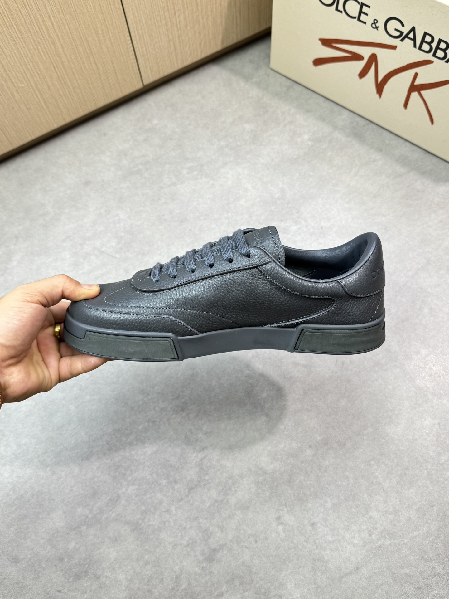Dolce&Gabbana Black Leather Sneakers, Casual Sports Shoes, Premium Quality 6 i1746552685 1912 4