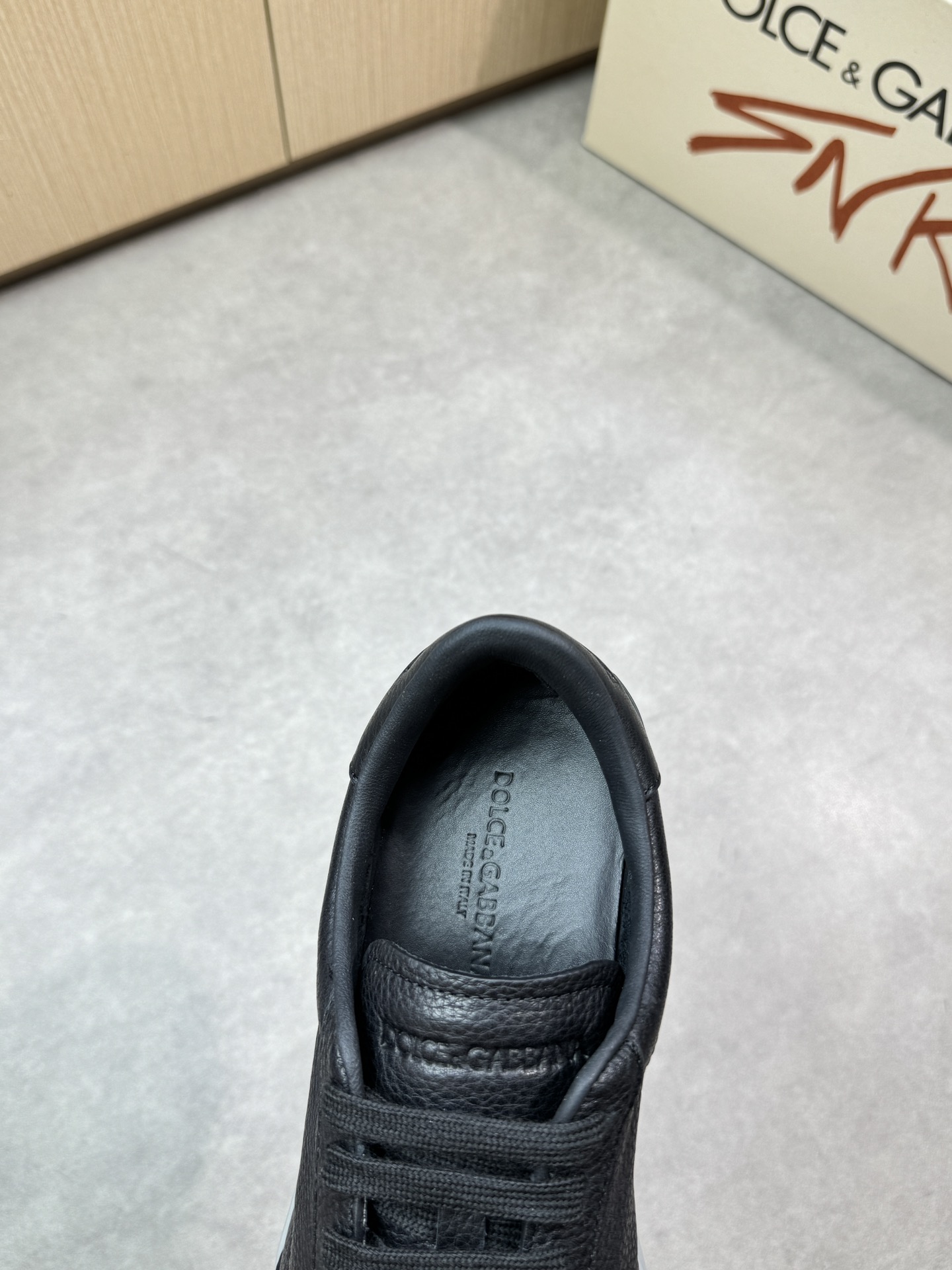 Dolce&Gabbana Men's Leather Sneakers Low Top Casual Shoes, Black, Size 39-44 8 i1746552741 1190 6