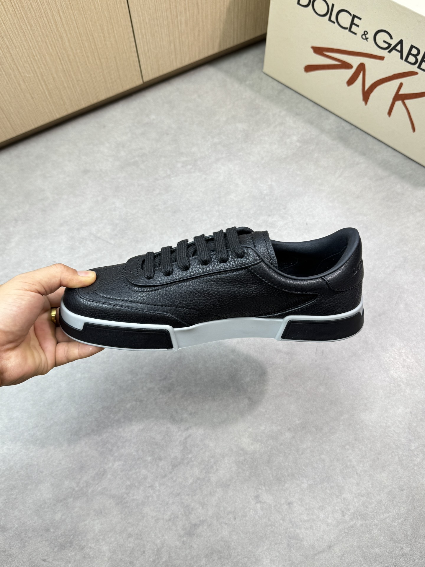 Dolce&Gabbana Men's Leather Sneakers Low Top Casual Shoes, Black, Size 39-44 6 i1746552741 8182 4