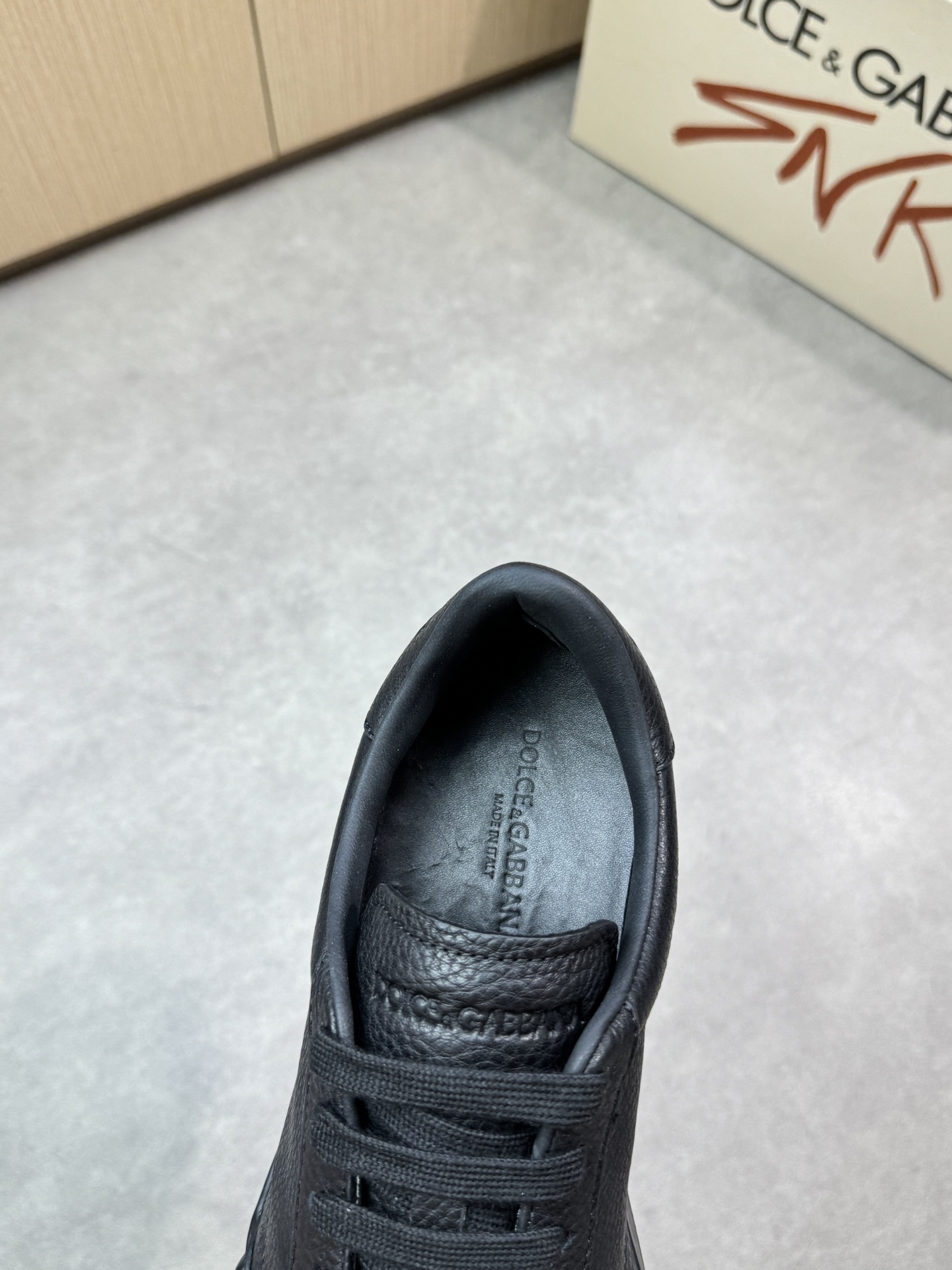 Dolce&Gabbana Men's Leather Low-Top Sneakers,Black,Sizes 39-44 8 i1746552756 5305 6