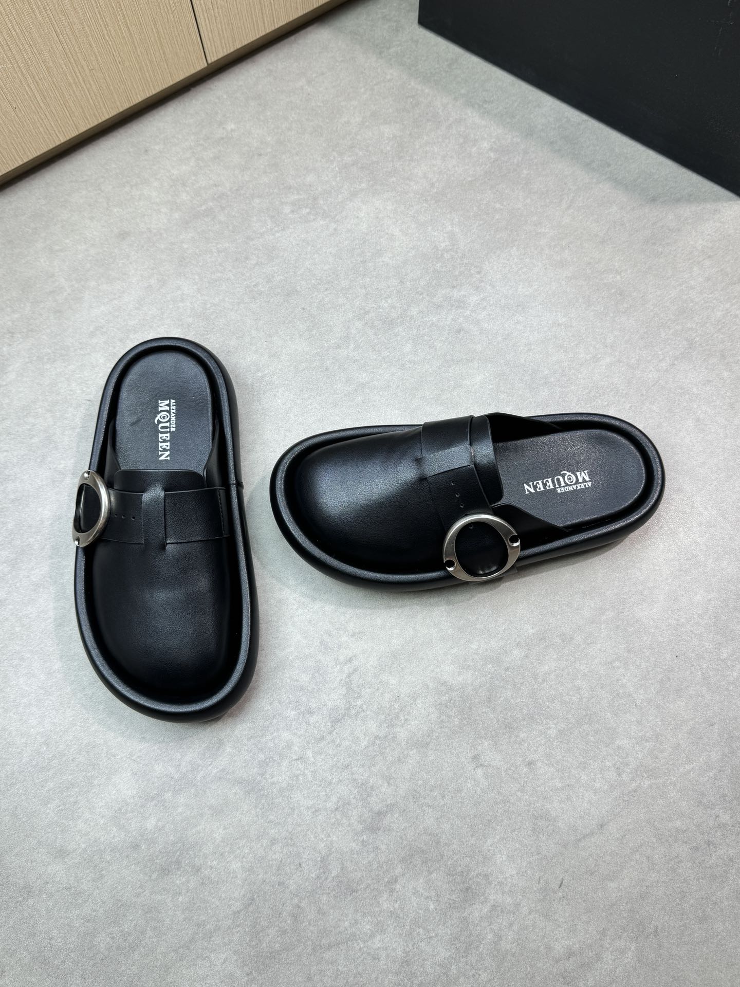 Alexander McQueen Leather Mules with Metal Buckle Detail - Premium Quality 3 i1746553583 1177 1