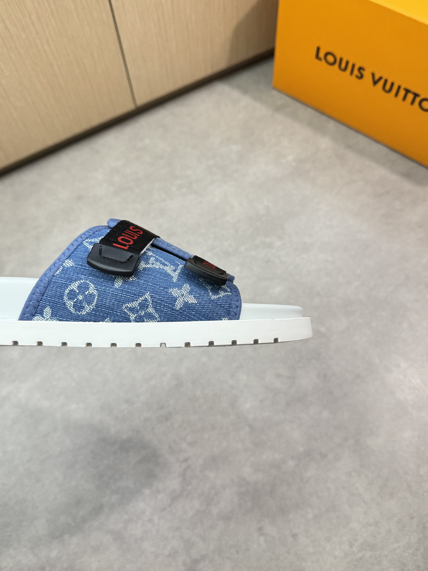 Louis Vuitton Sandal Blue Logo, Premium Quality, Comfortable and Stylish 9 i1746636620 9067 7