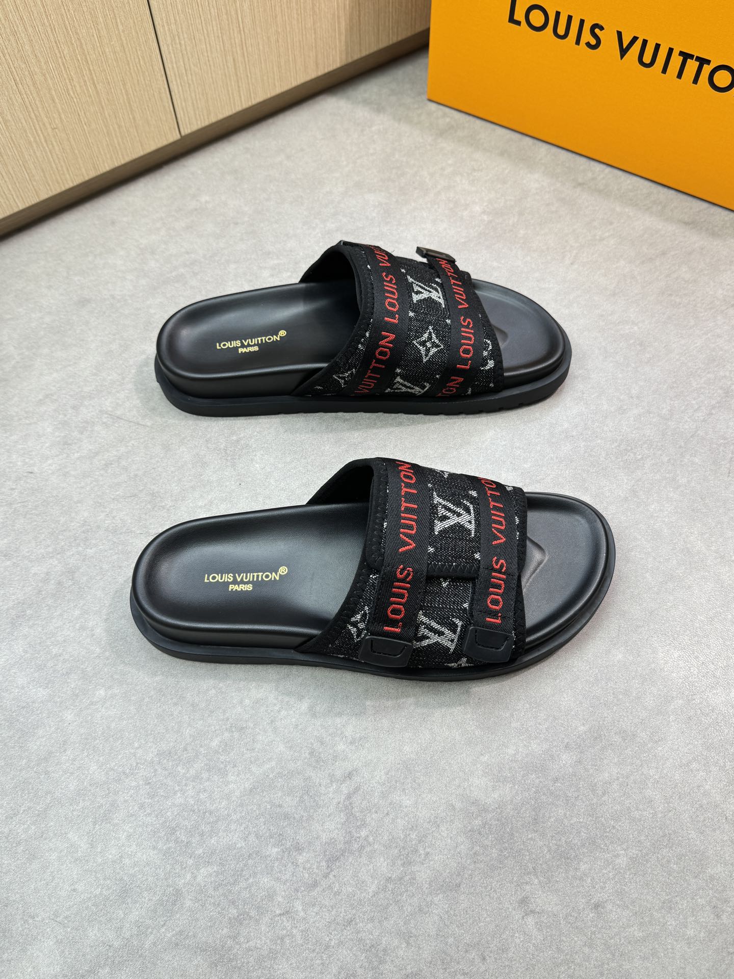 Louis Vuitton Monogram Canvas Sandals - Stylish & Comfortable Slides 2 i1746636632 3596 0