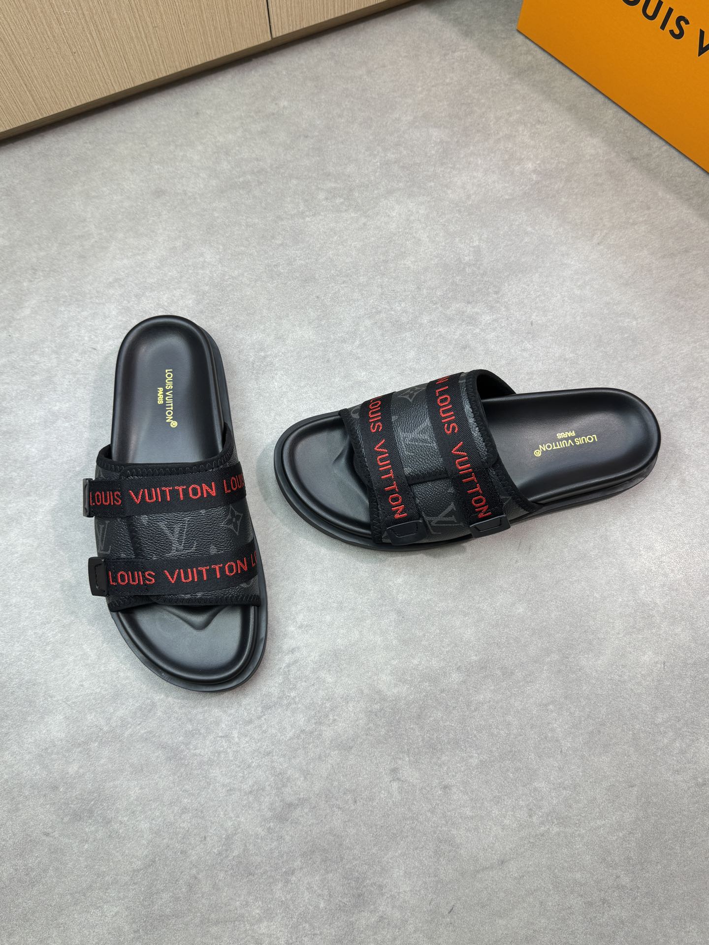 Louis Vuitton Monogram Canvas Sandals - Comfortable & Stylish Slides 3 i1746636664 327 1