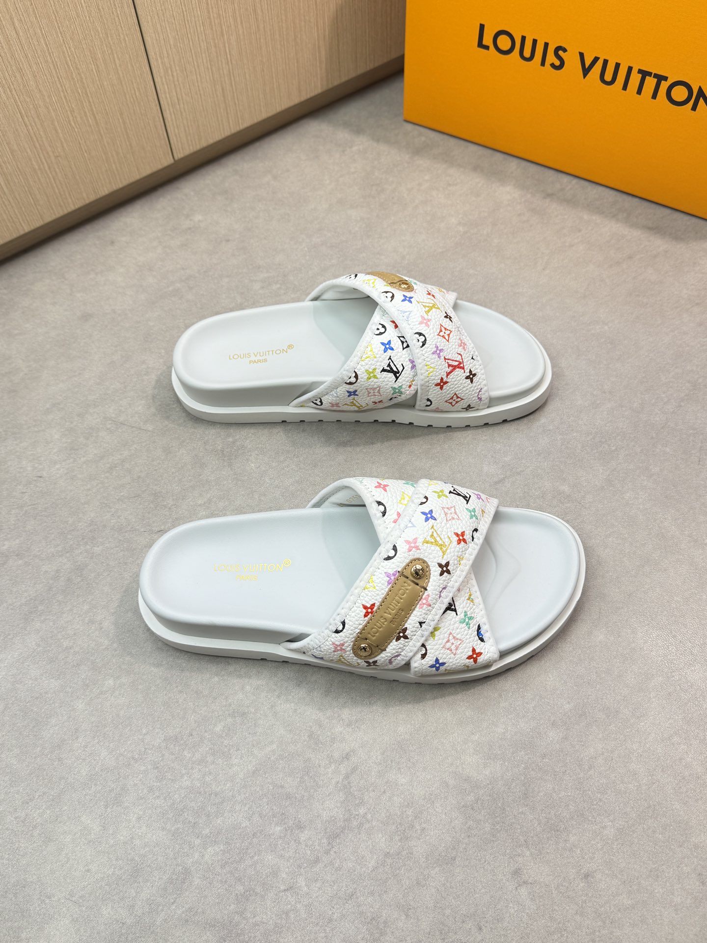 Louis Vuitton Women's White Monogram Canvas Cross Strap Flat Sandals Slides 1 Louis Vuitton Women's White Monogram Canvas Cross Strap Flat Sandals Slides