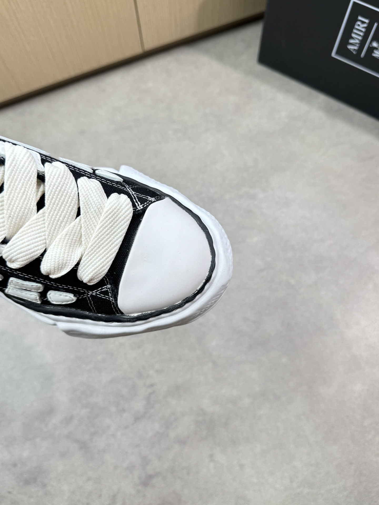 Amiri Bone Runner Sneakers - Premium Quality, Stylish and Comfortable 7 i1746723888 9005 5