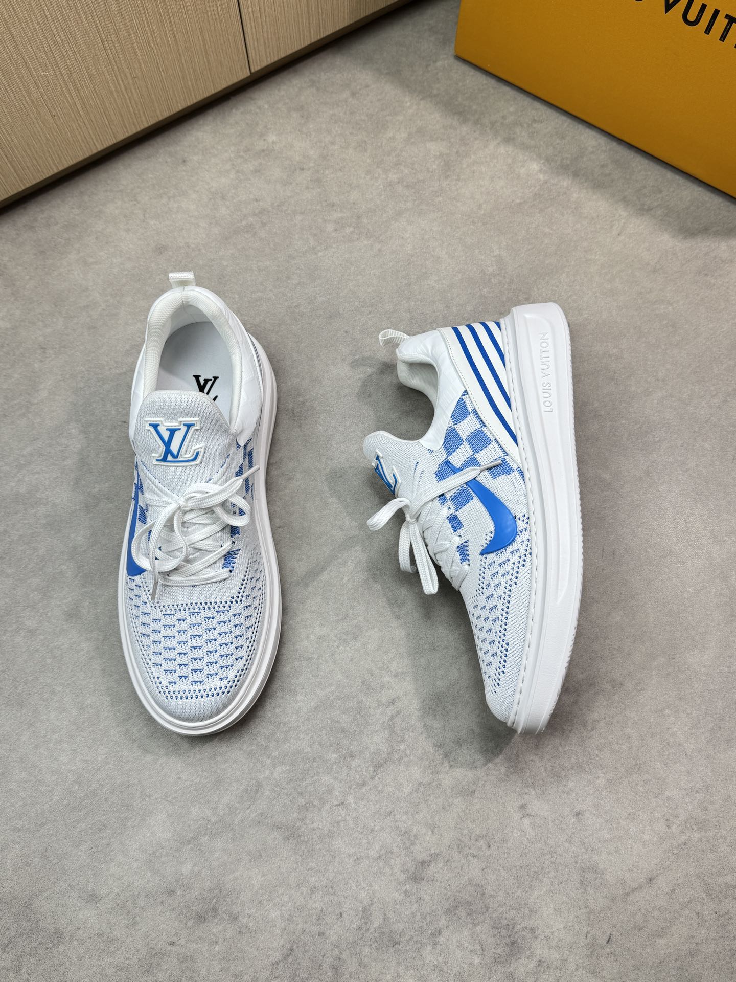 Louis Vuitton Men's Blue & White Knit Sneakers - High Quality, Size 39-44 3 i1746726843 8662 1