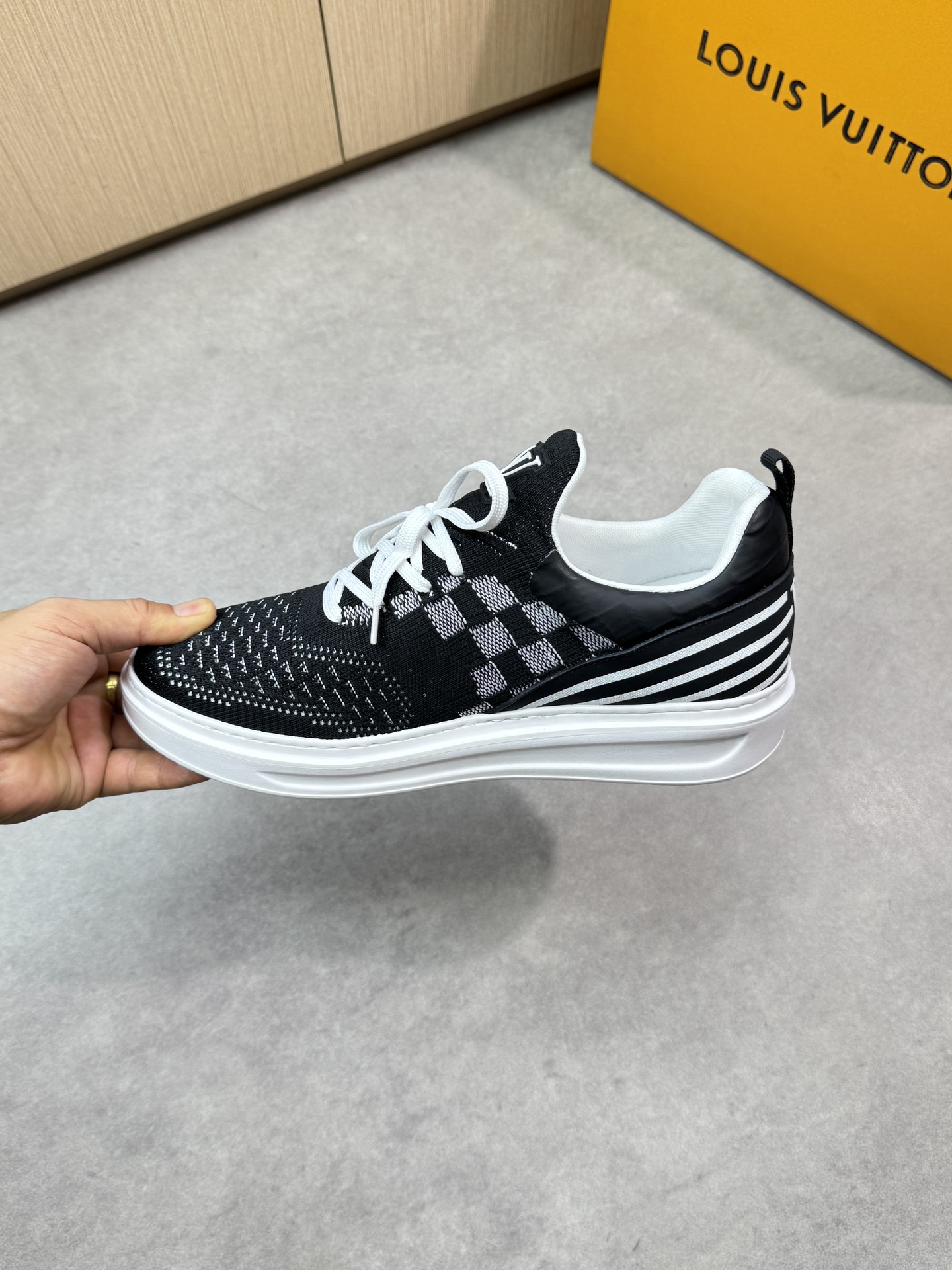 Louis Vuitton Men's Black Knit Sneakers With LV Logo, Size 39-44 6 i1746726877 8756 4