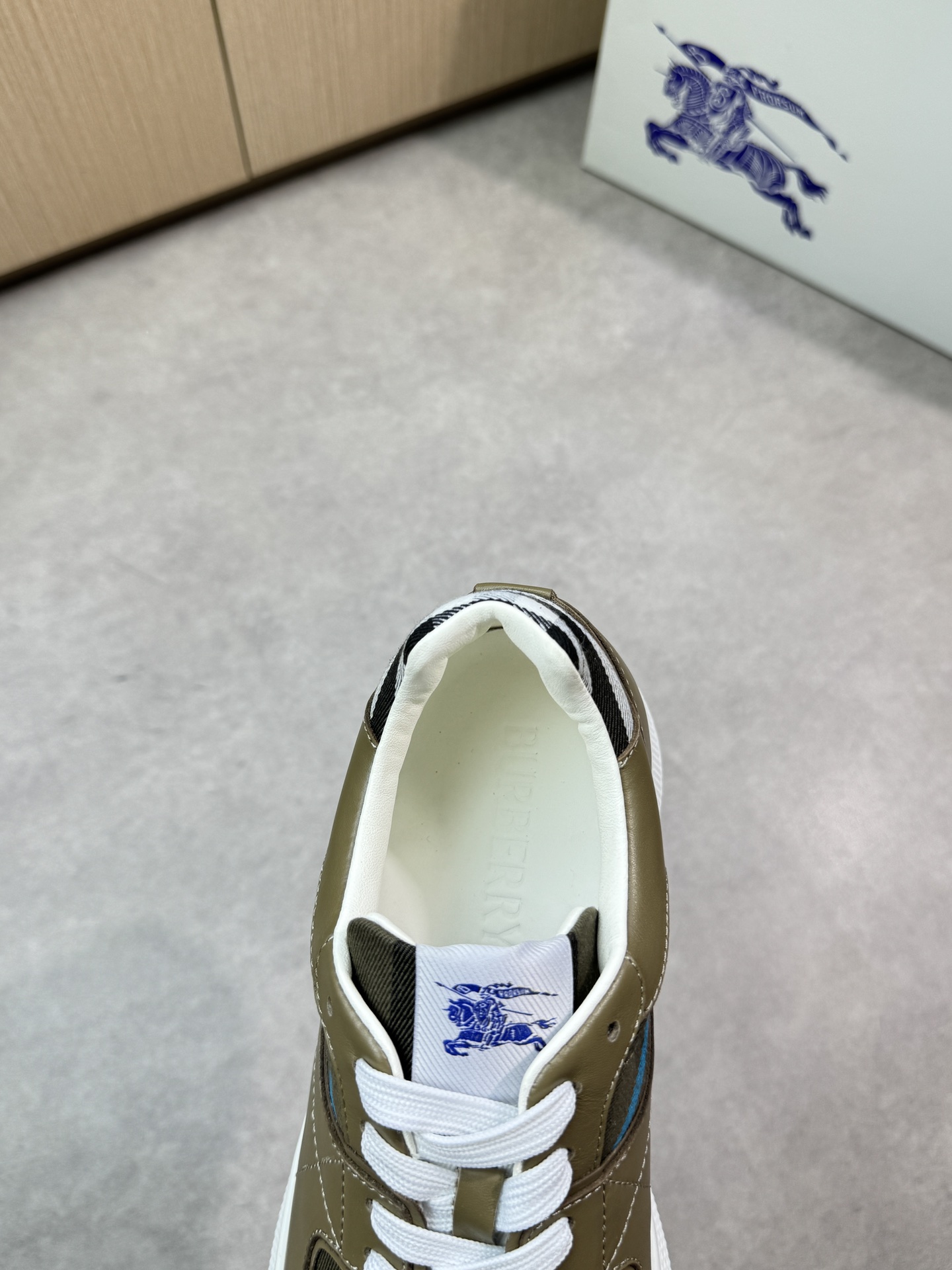 Burberry Men's Grainy Leather and Check Cotton Sneakers 8 i1746982988 1889 6