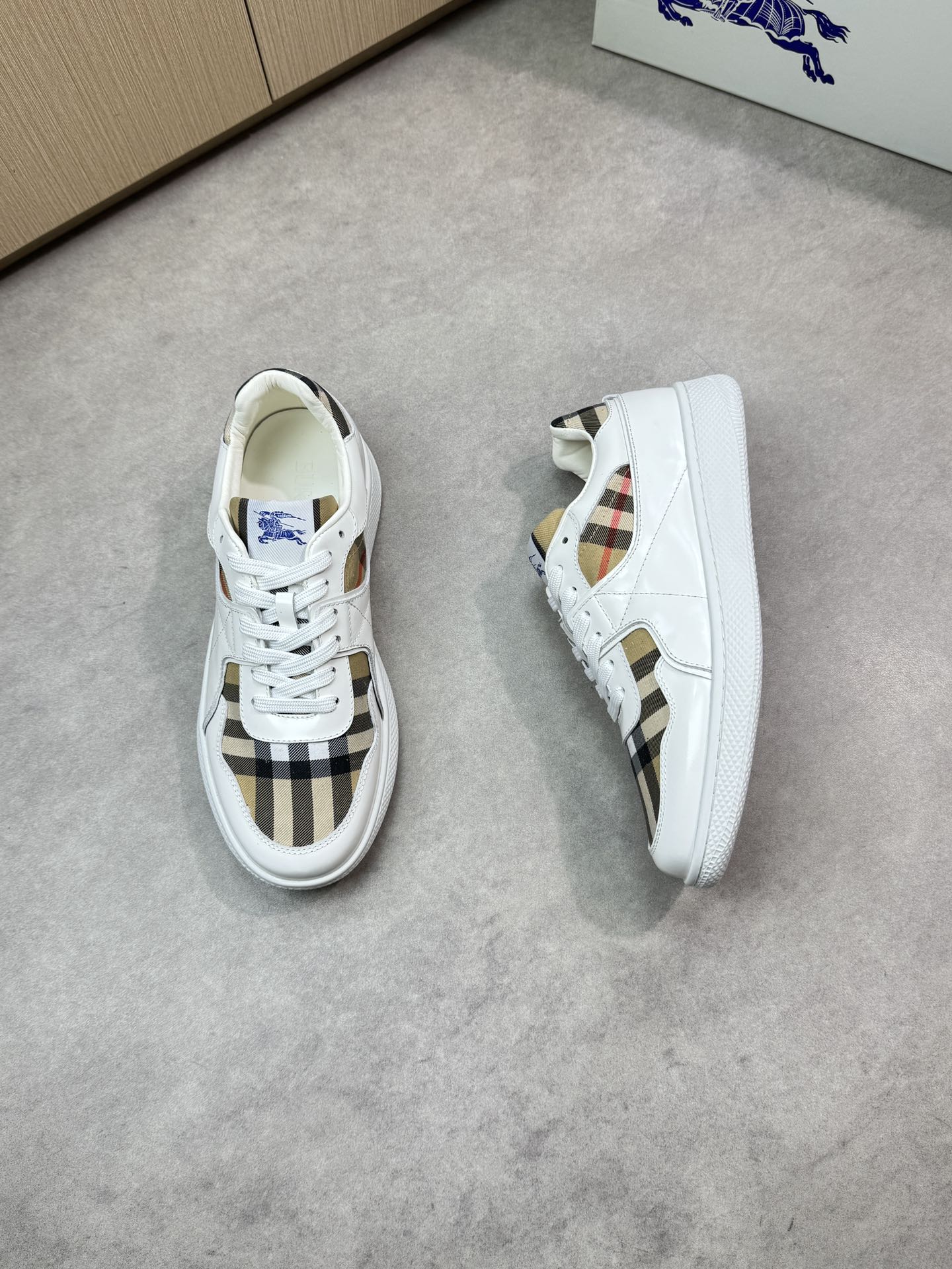 Burberry Men's White Leather Sneakers With Check Pattern, Sizes 38-44 3 i1746983699 4323 1