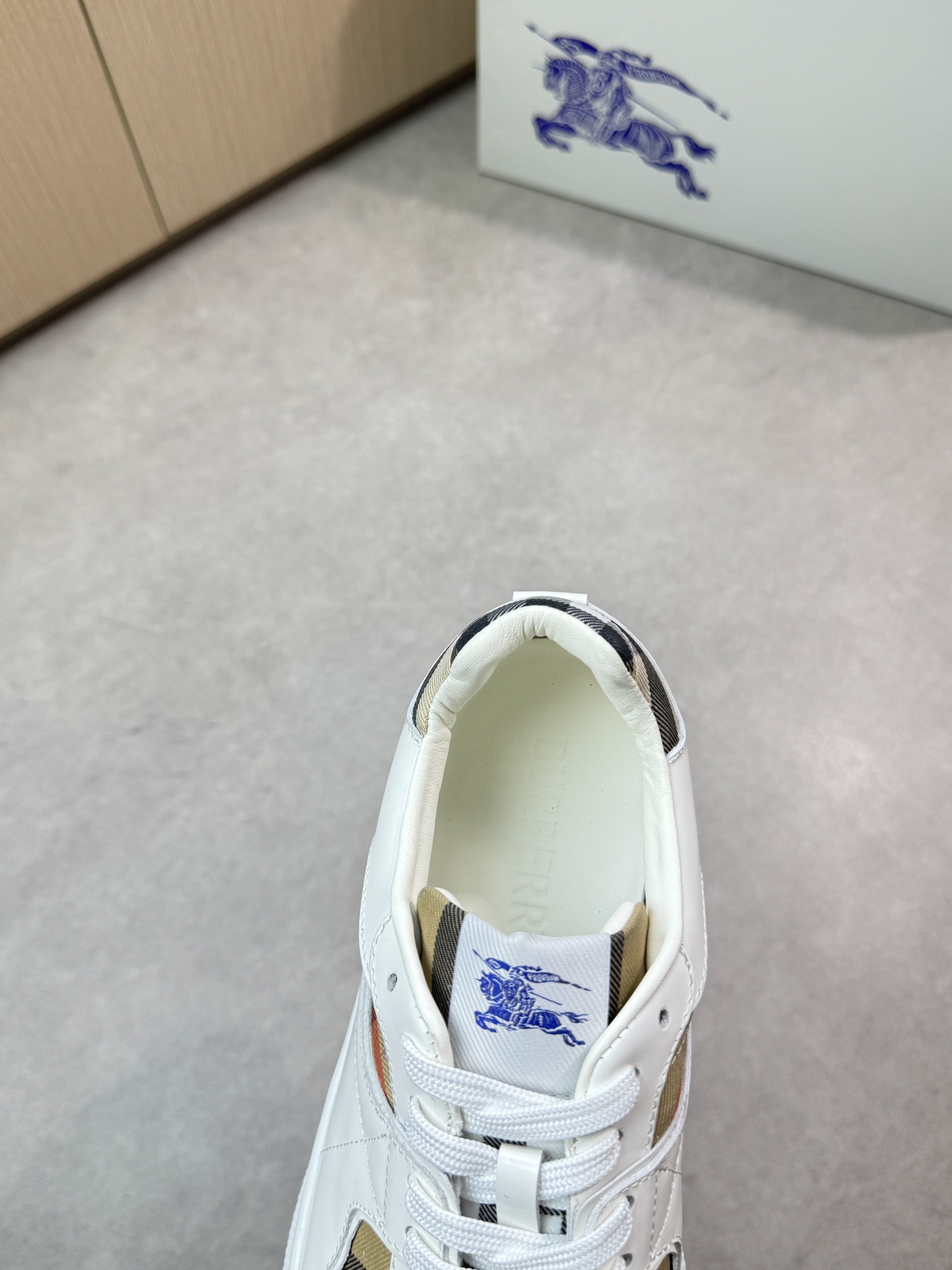 Burberry Men's White Leather Sneakers With Check Pattern, Sizes 38-44 8 i1746983699 8368 6
