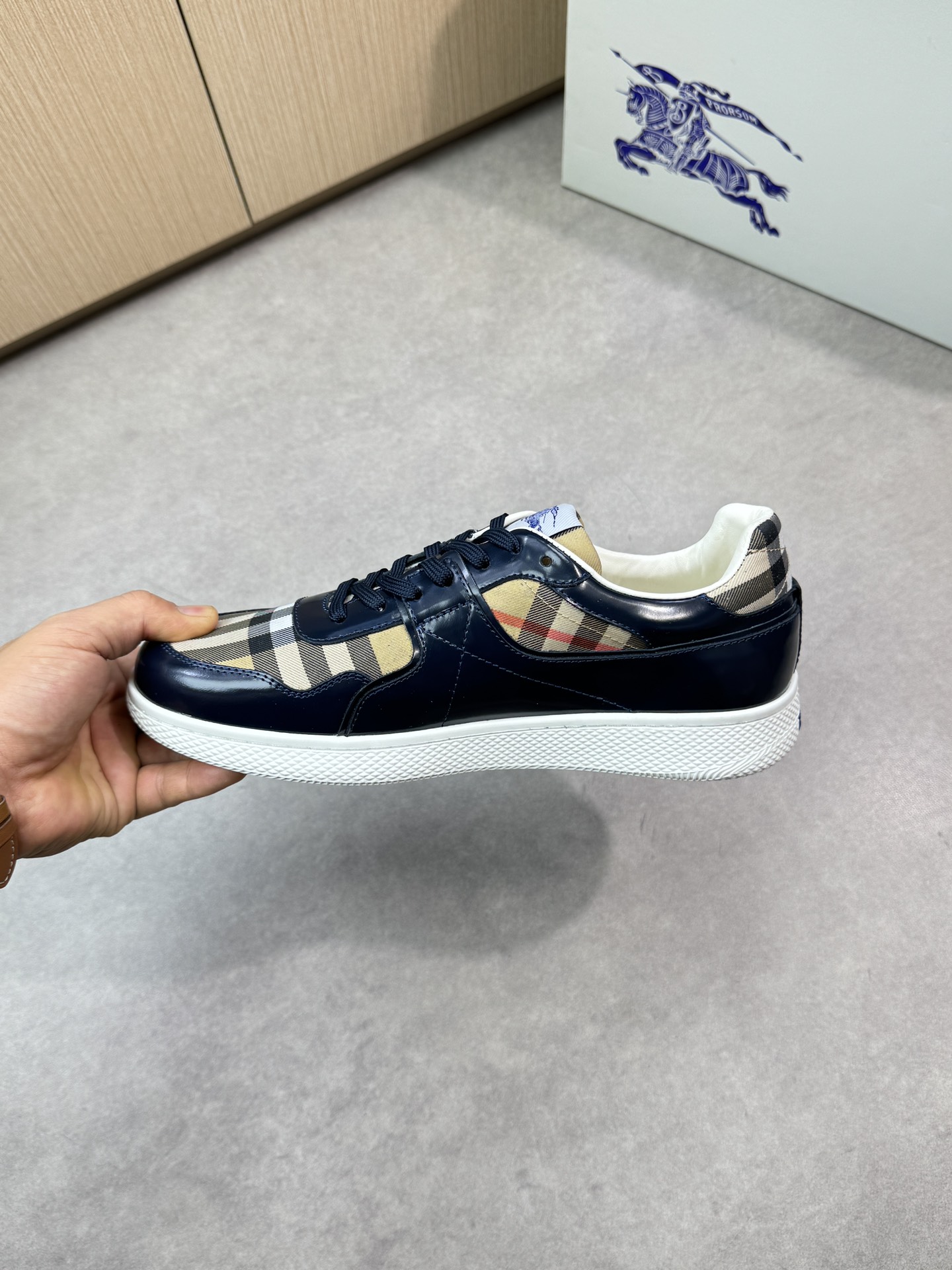 Burberry Men's Leather-Trimmed Check Sneakers, Classic Design 38-44 6 i1746983770 4497 4