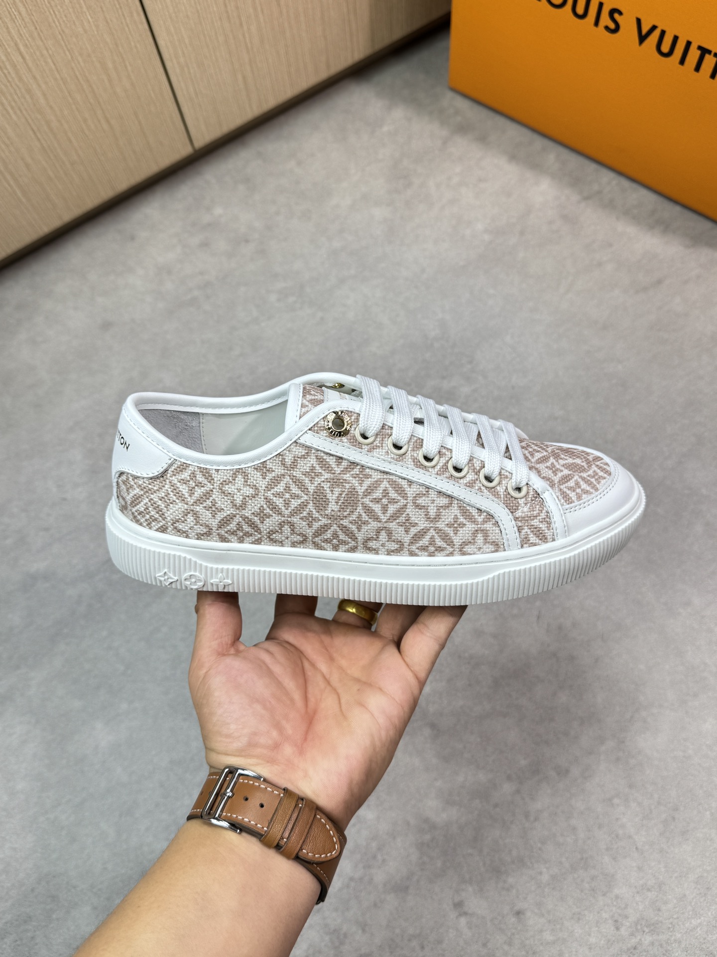 Louis Vuitton Women's LV Monogram Canvas Sneaker Beige/White 4 i1748537738 2766 3