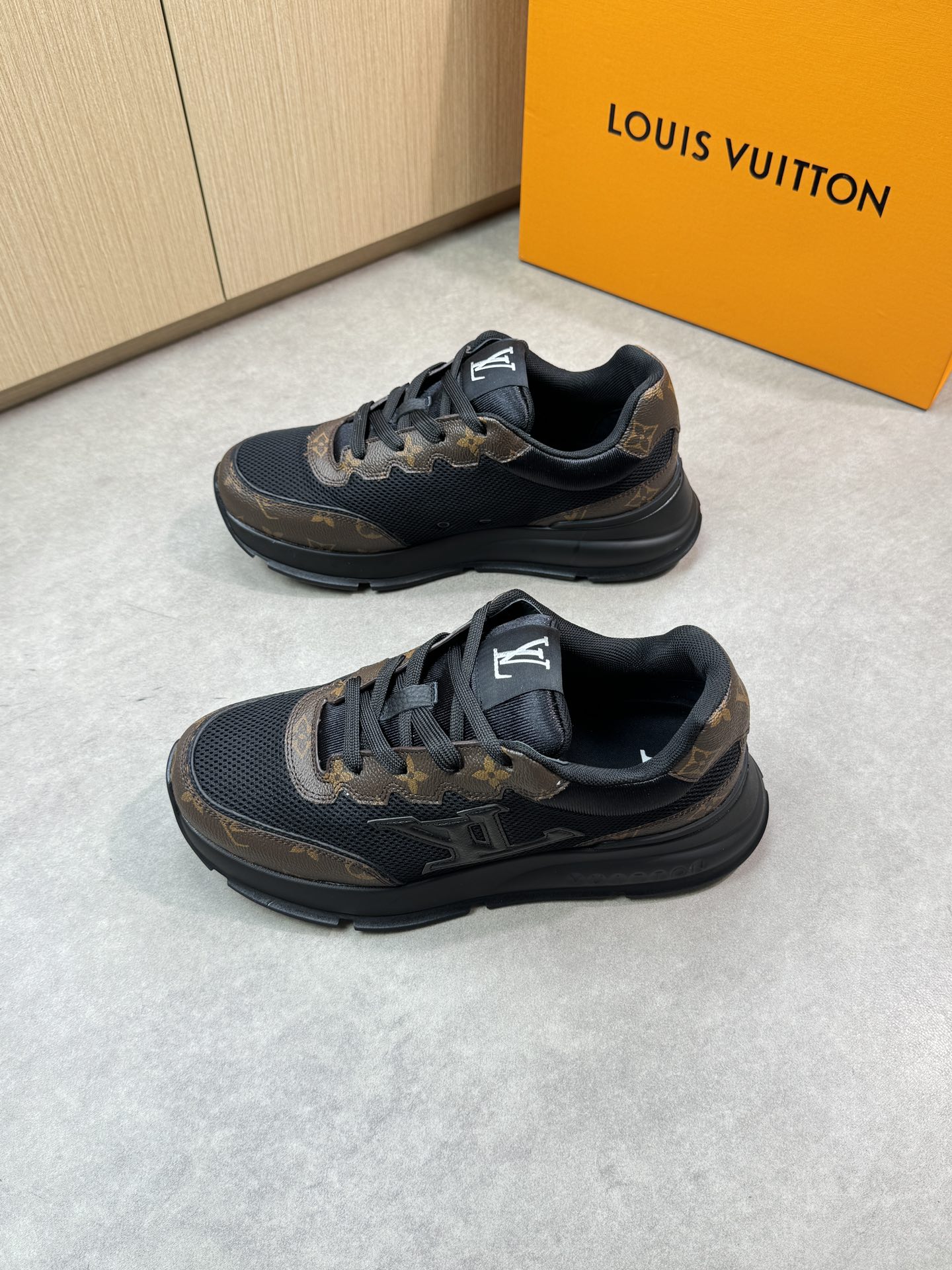 Louis Vuitton Men's and Women's Black Leather and Canvas Luxury Sneakers 4 i1748538892 2337 2