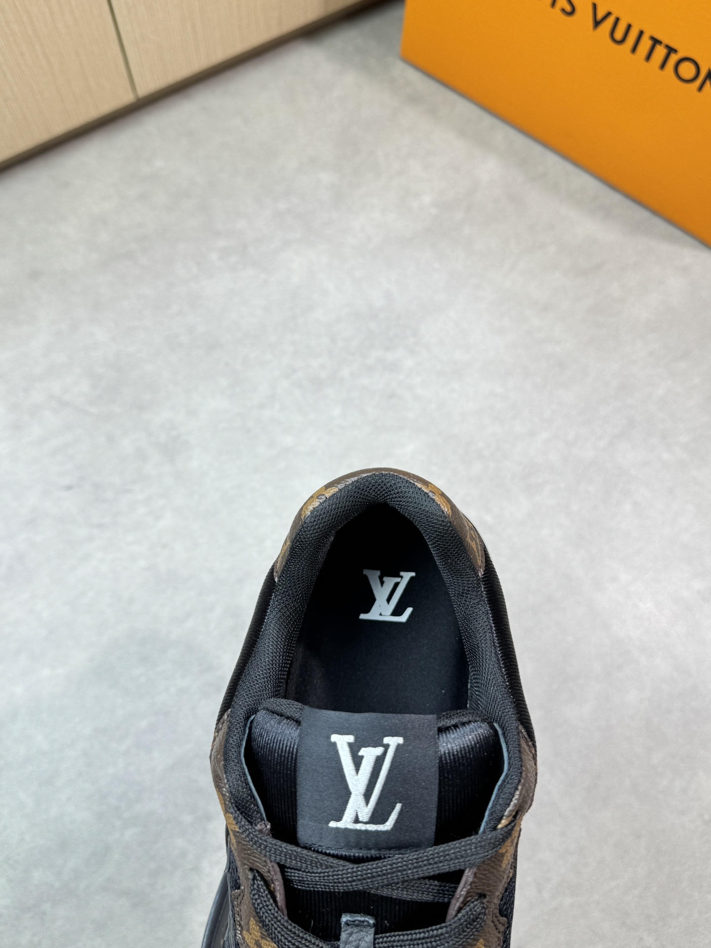 Louis Vuitton Men's and Women's Black Leather and Canvas Luxury Sneakers 8 i1748538892 5630 6