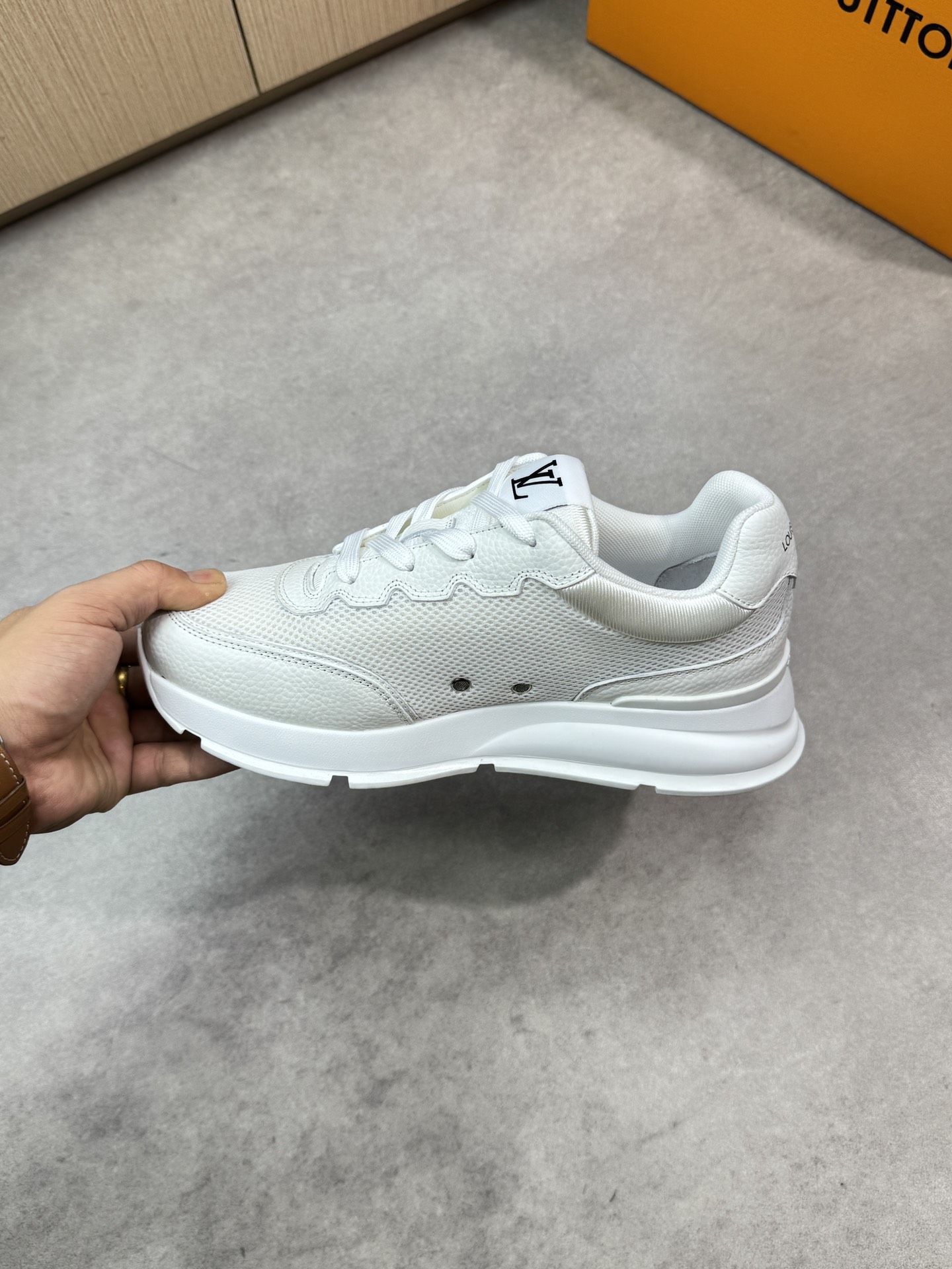 Louis Vuitton White Leather and Canvas Casual Sneakers, Unisex Sizes 6 i1748538924 5782 4