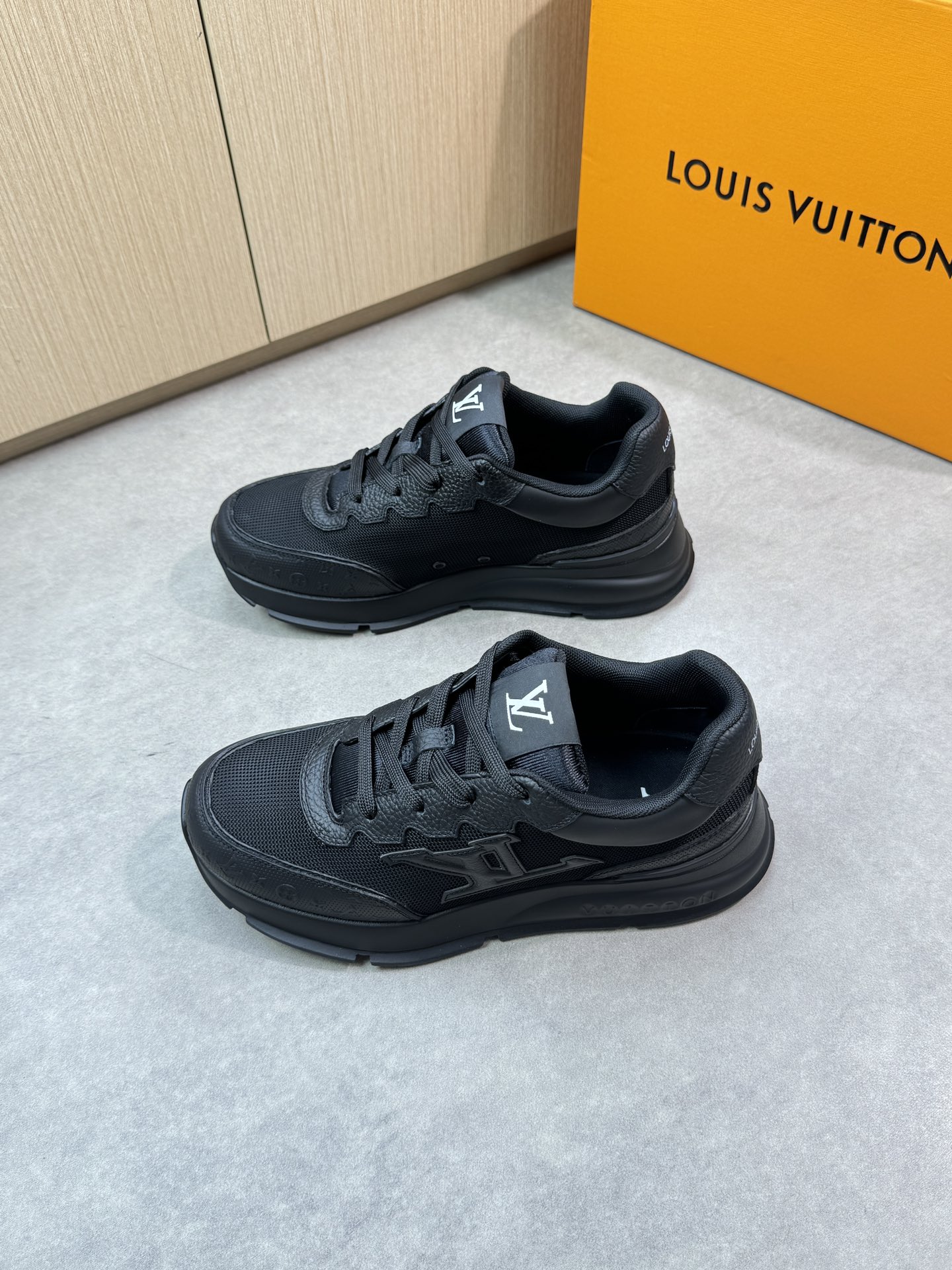 Louis Vuitton Men's and Women's Black Leather Casual Sneakers 3 i1748538983 477 2