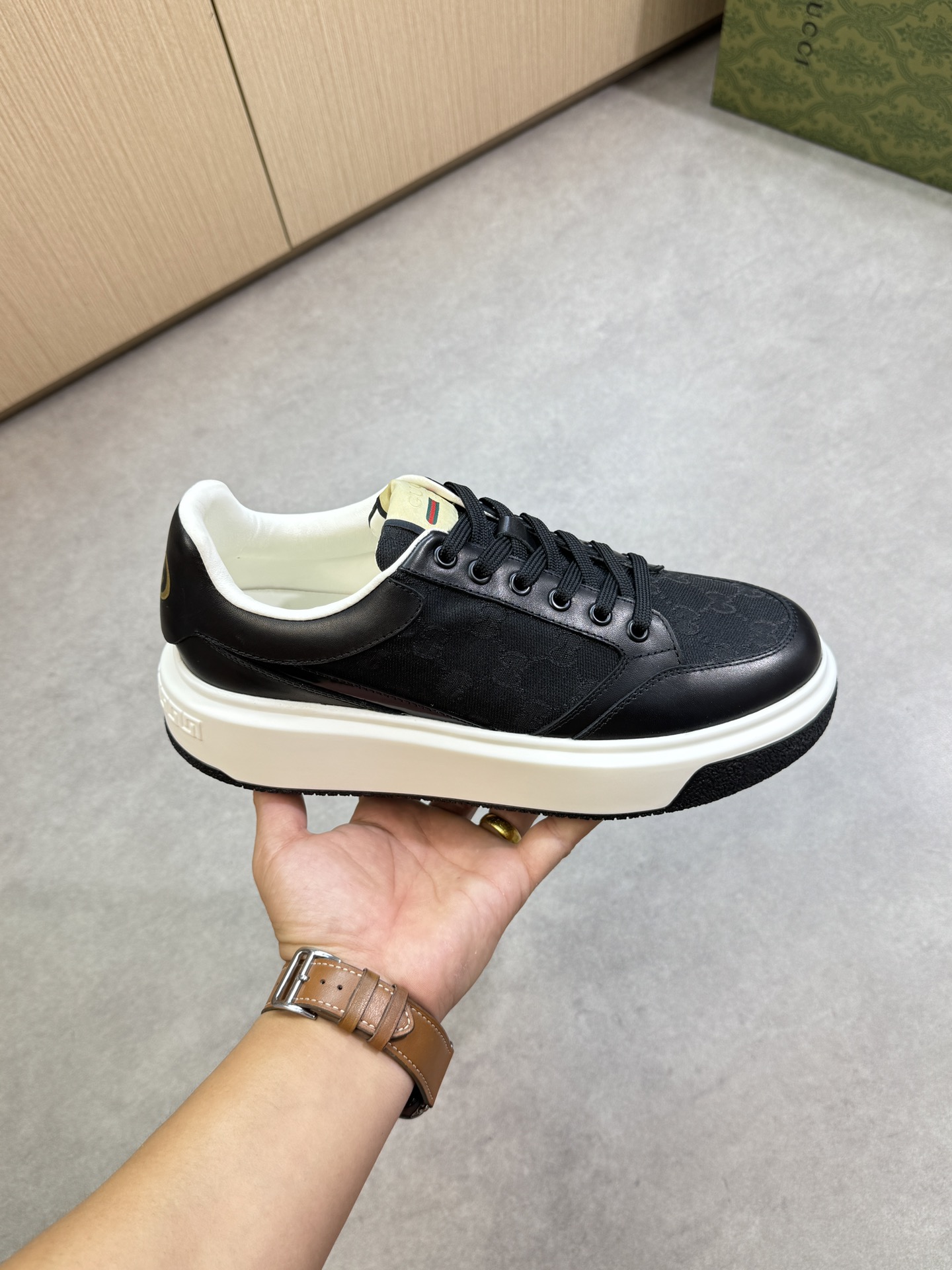 Gucci Men's Black Leather & Canvas Platform Sneakers - Stylish & Comfortable 4 i1755016995 6784 3