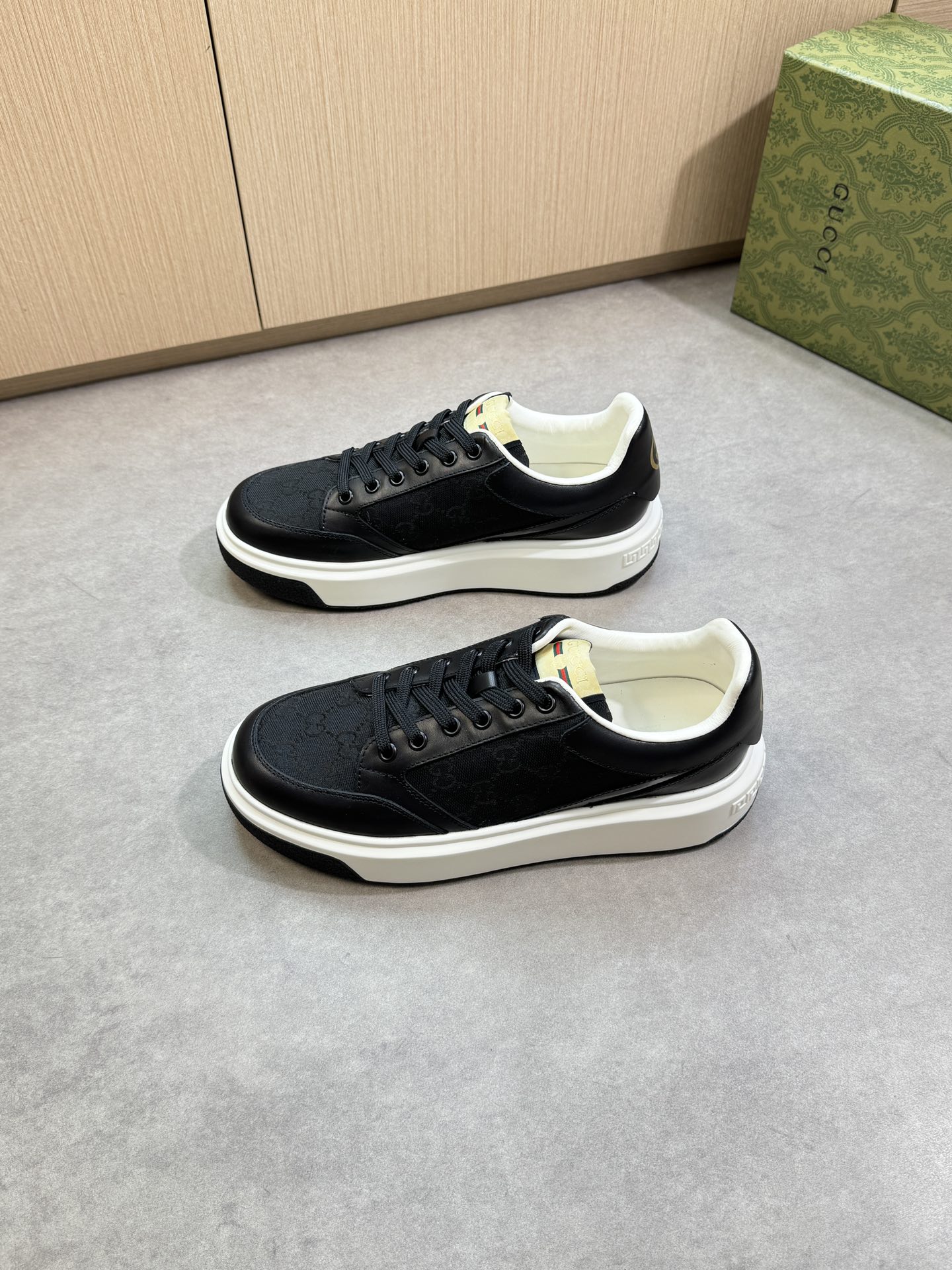 Gucci Men's Black Leather & Canvas Platform Sneakers - Stylish & Comfortable 3 i1755016995 7945 2