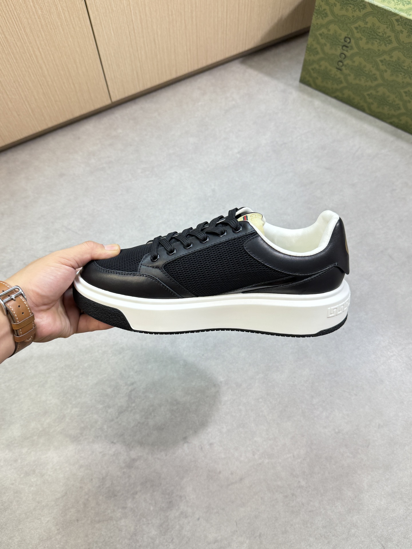 Gucci Leather and Mesh Lace-Up Sneakers - Iconic Style, Supreme Comfort 5 i1755017675 9300 4