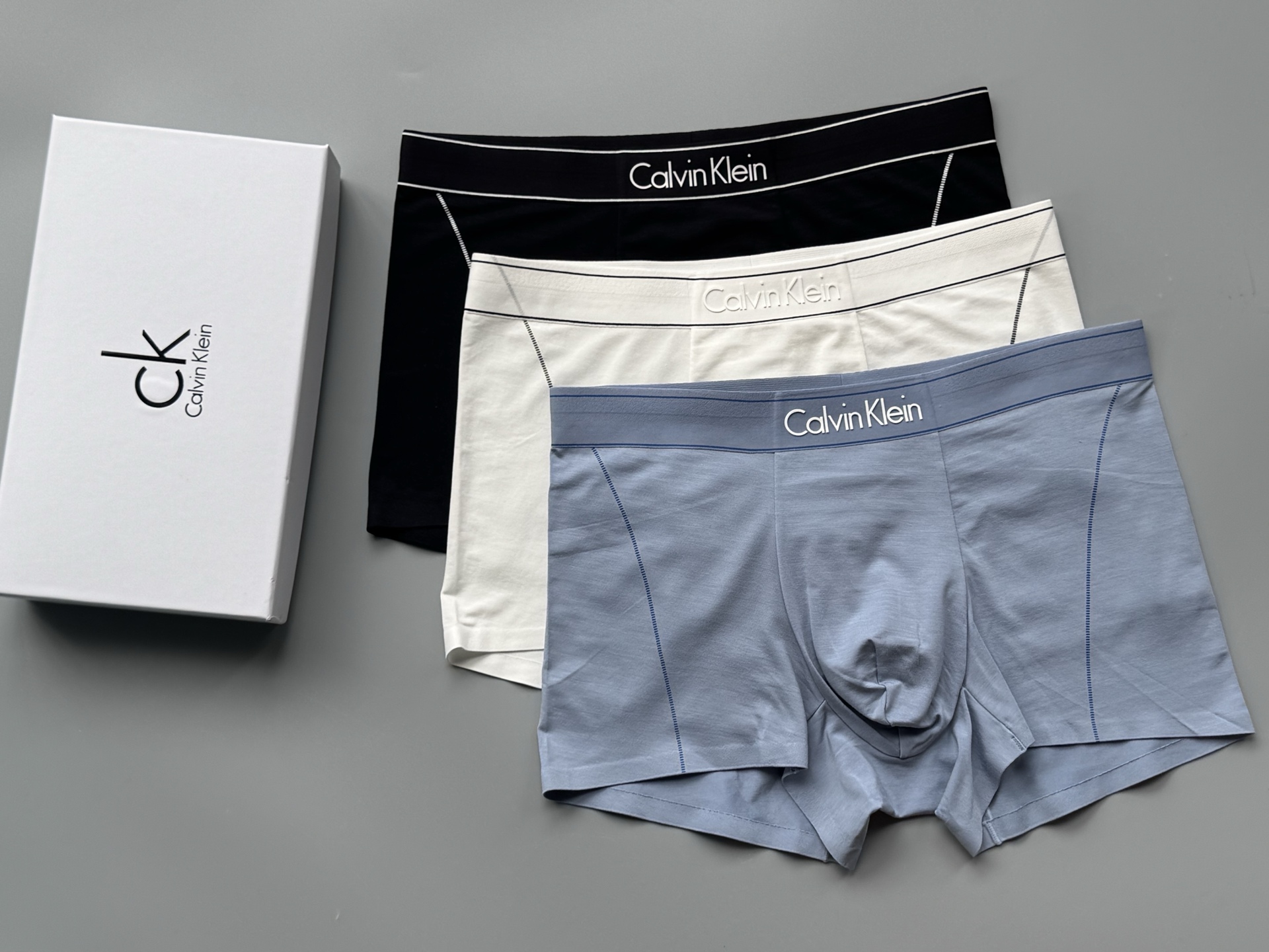 🔥🔥🔥CK  男装平角内裤，莫代尔面料，精美礼盒装，每盒三条   码数：L、XL、XXL、XXXL、4x