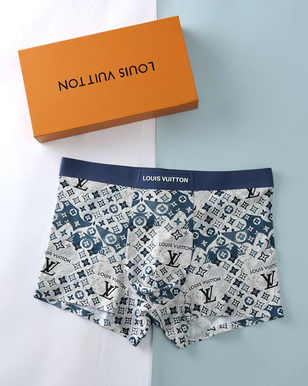 🔥🔥🔥LV  莫代尔数码印花面料爆款到货  一盒3条 ，3色  码数：L、XL、XXL、XXXL
