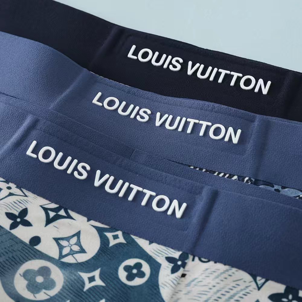 🔥🔥🔥LV  莫代尔数码印花面料爆款到货  一盒3条 ，3色  码数：L、XL、XXL、XXXL