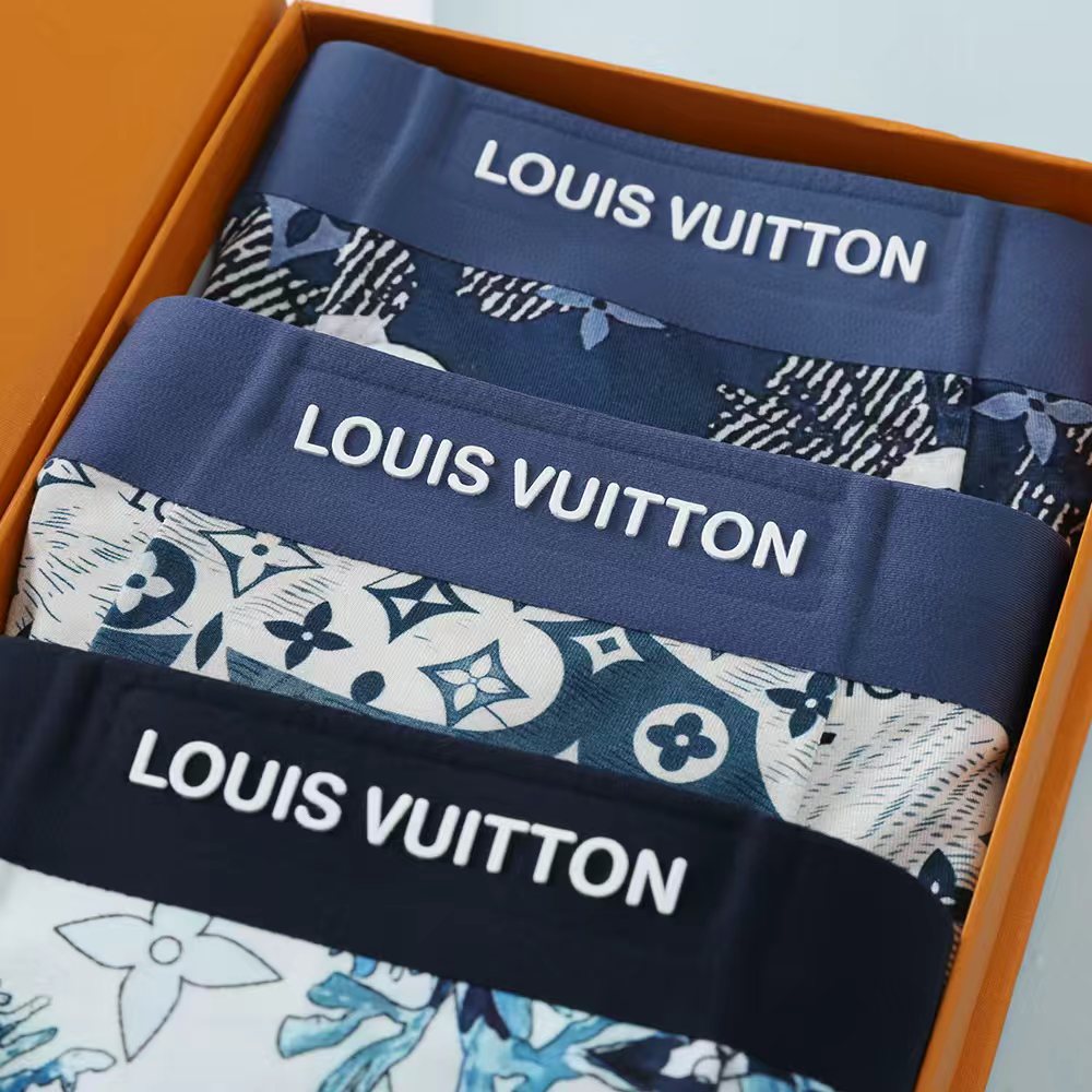 🔥🔥🔥LV  莫代尔数码印花面料爆款到货  一盒3条 ，3色  码数：L、XL、XXL、XXXL