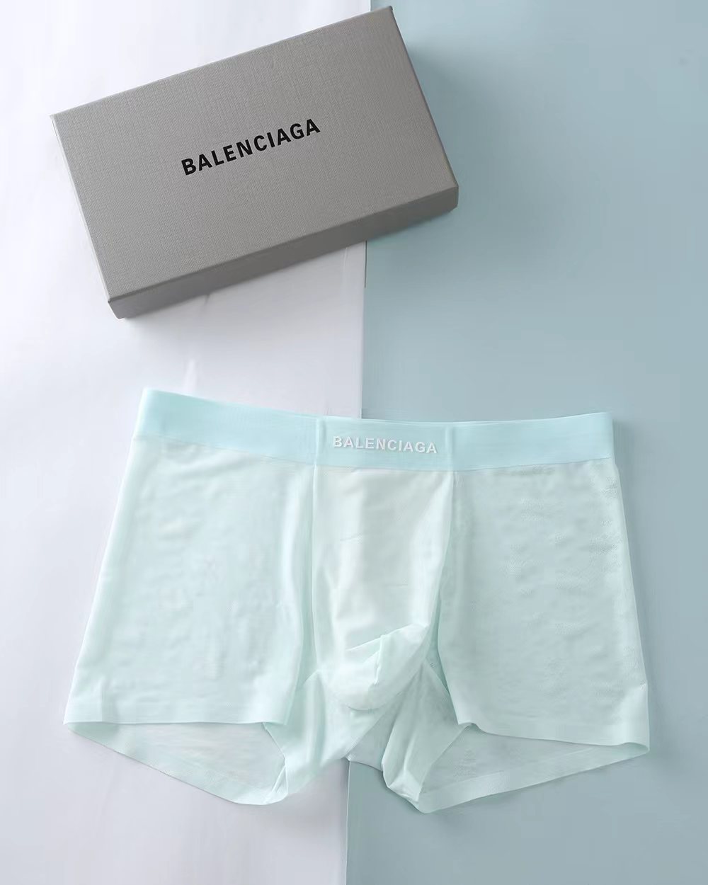 🔥🔥🔥巴黎世家  冰丝印花面料爆款到货  一盒3条 ，3色  码数：L、XL、XXL、XXXL、4XL