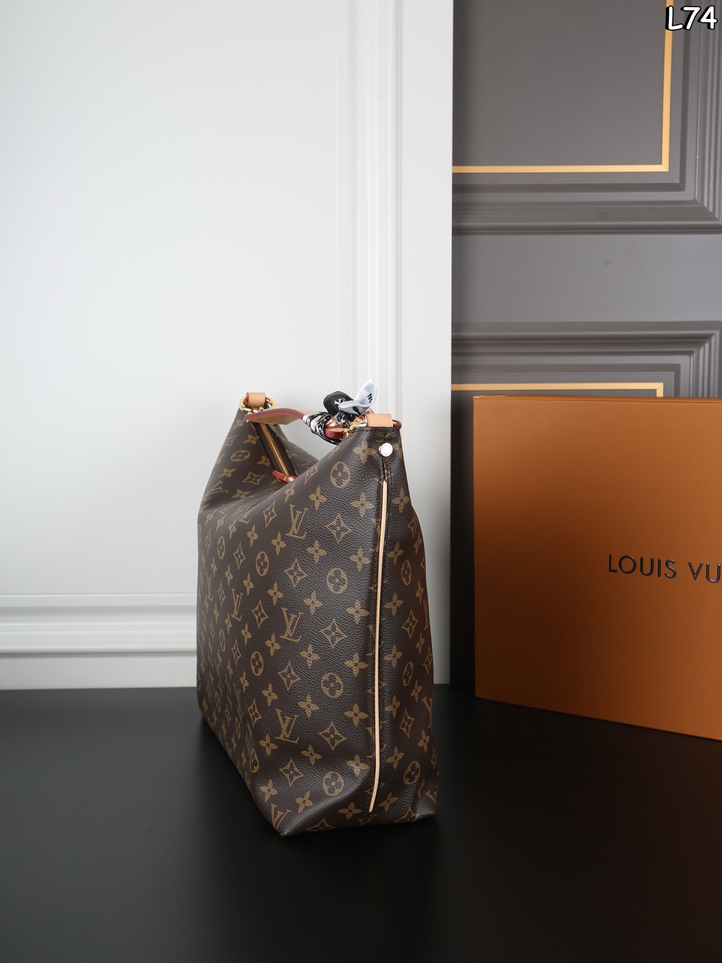 Alternative view of Tote Bag 11468