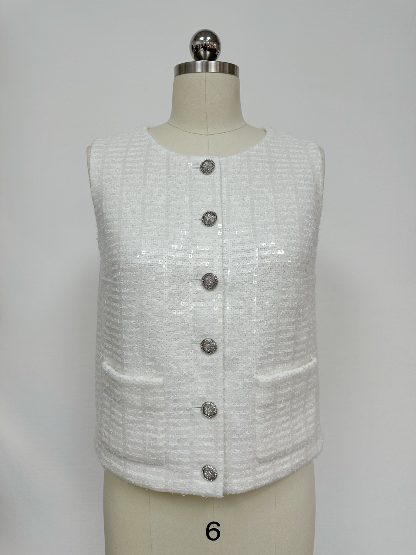 Elegante Chaleco de Lentejuelas Blanco con Forro de Seda para Mujer
