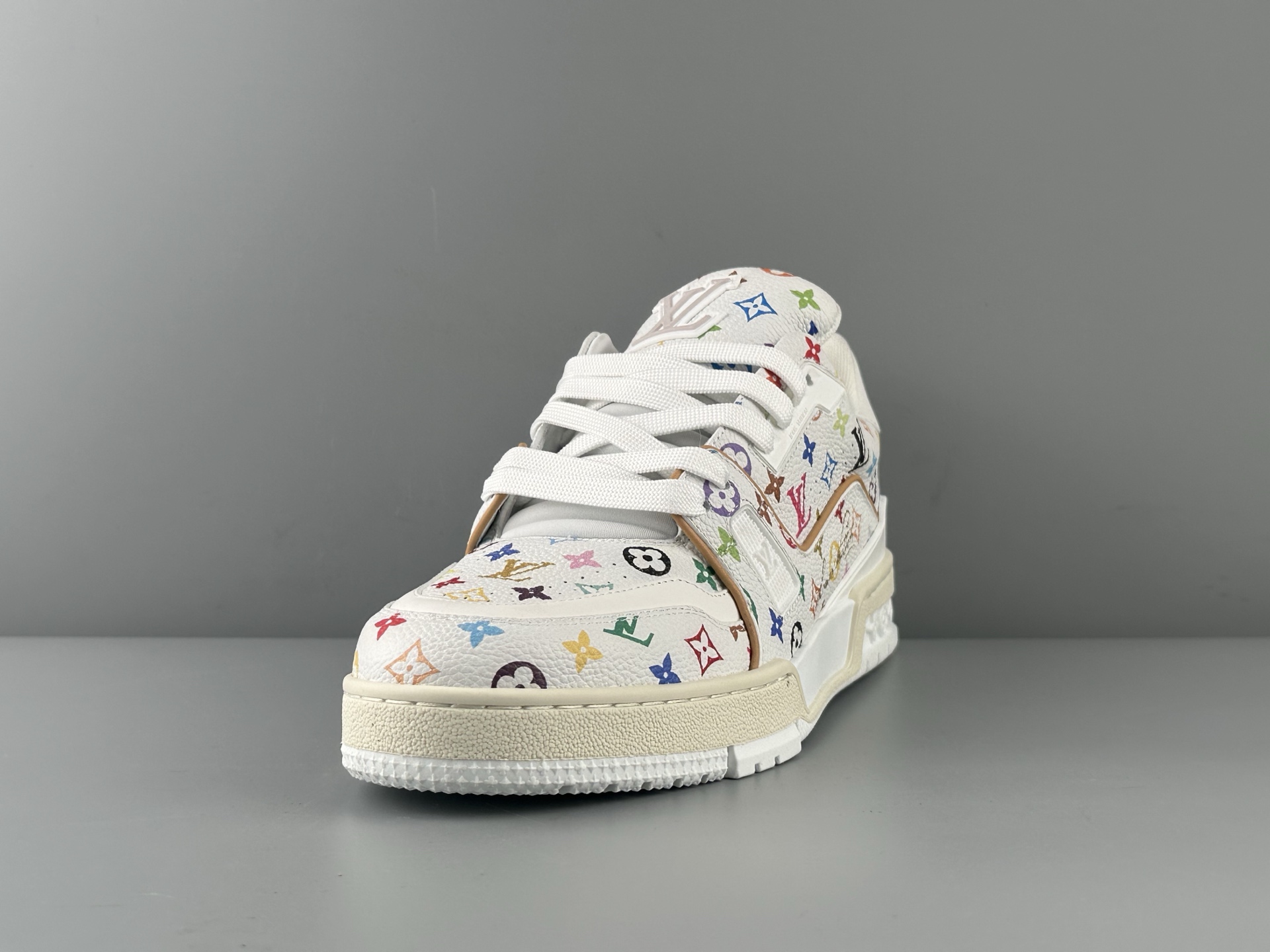 Louis Vuitton x Takashi Murakami Trainer Sneakers - Limited Edition 2 i1743919290330 470 0 1