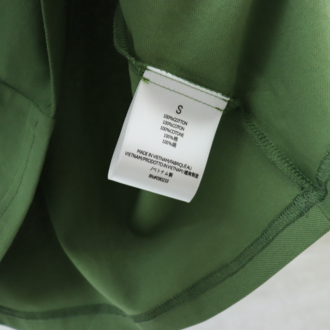 Fear of God Essentials Polo Shirt - Stylish Short Sleeve, Premium Quality 9 i1709527876 9506 1