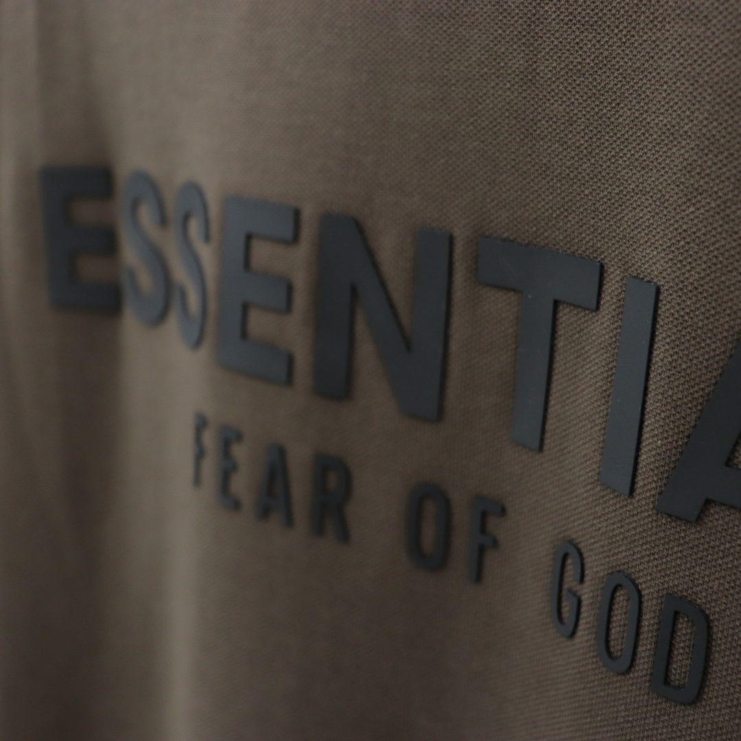 Fear of God Essentials Polo Shirt - Premium Cotton, Modern Fit, Stylish Design 4 i1709527907 4760 4