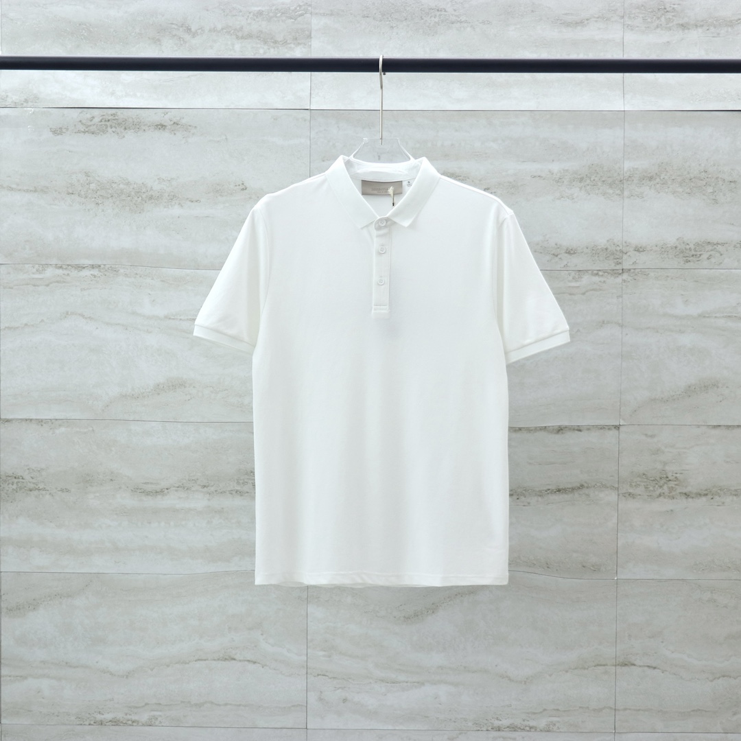 Fear of God Essentials Polo Shirt - Premium Cotton, Modern Fit, Various Colors 3 i1709528035 2925 4