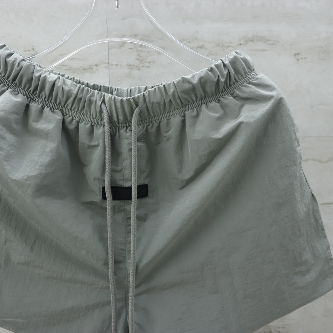 Fear of God Essentials SS24 Nylon Shorts - Lightweight & Breathable 3 i1716362800 3267 3