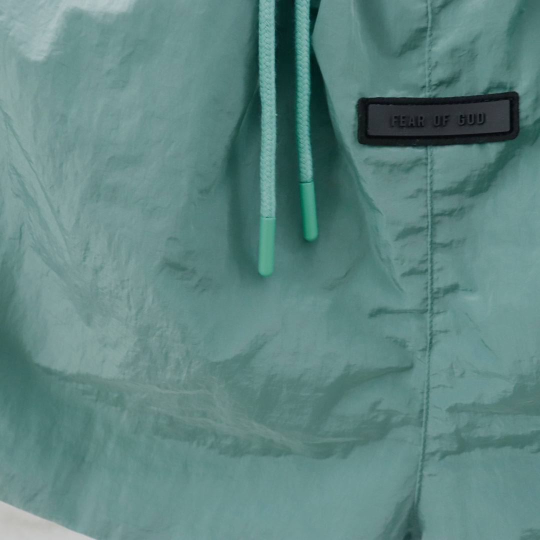Fear of God ESSENTIALS SS24 Wrinkled Metal Nylon Shorts Quick-Dry Swim Trunks 6 i1716362838 4258 5