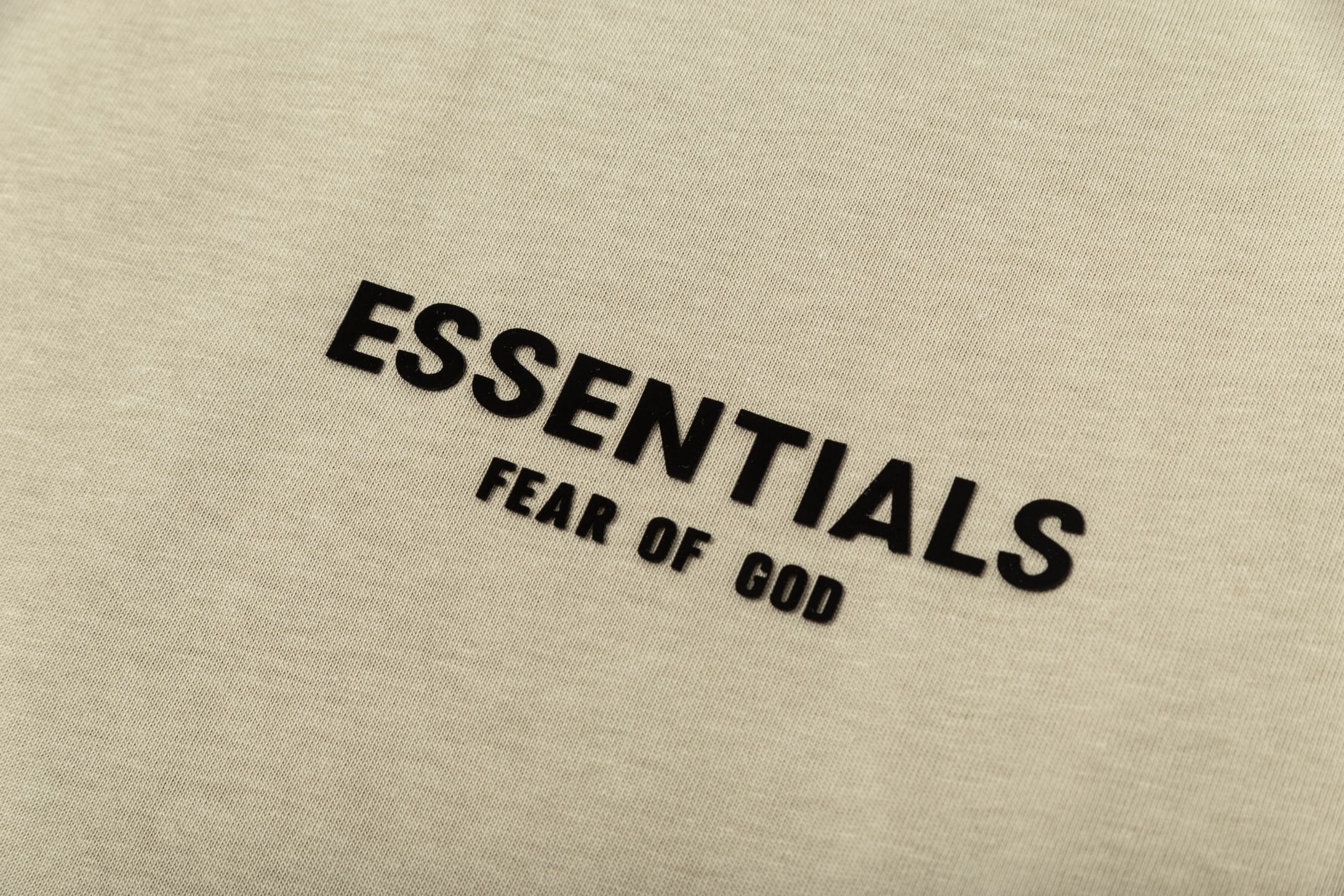 Fear of God Essentials Crew Neck T-Shirt - Comfortable Cotton Tee 3 i1739865528681 2775 0 8