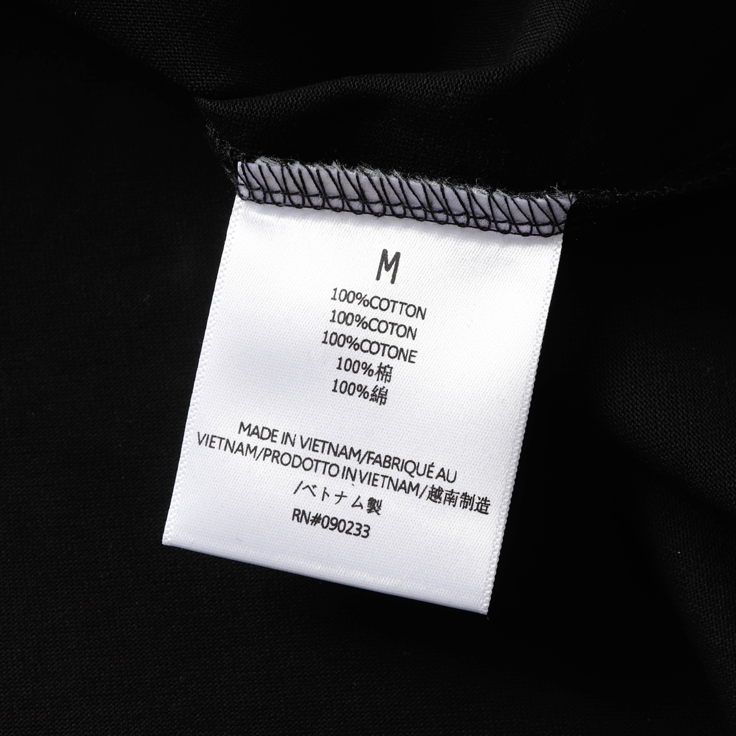 Fear of God Essentials Crew Neck T-shirt - Stylish and Comfortable 8 i1739940587741 6008 0 6