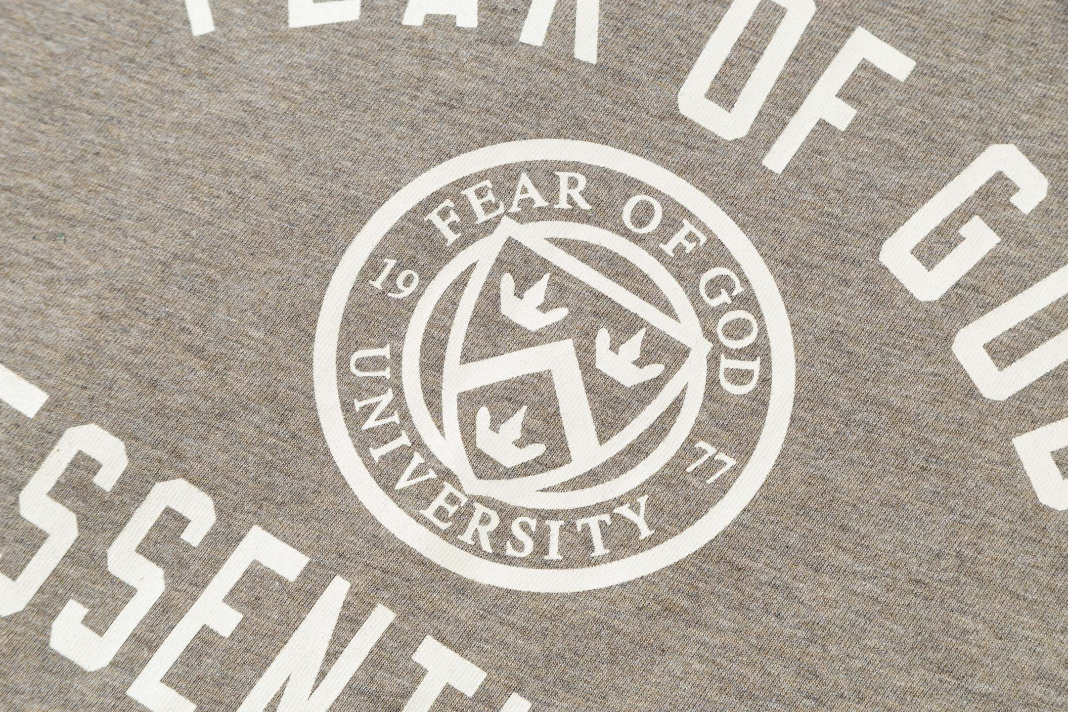 Fear of God Essentials Sleeveless Tee - University Print, Comfortable Fit 6 i1739950458869 906 0 5