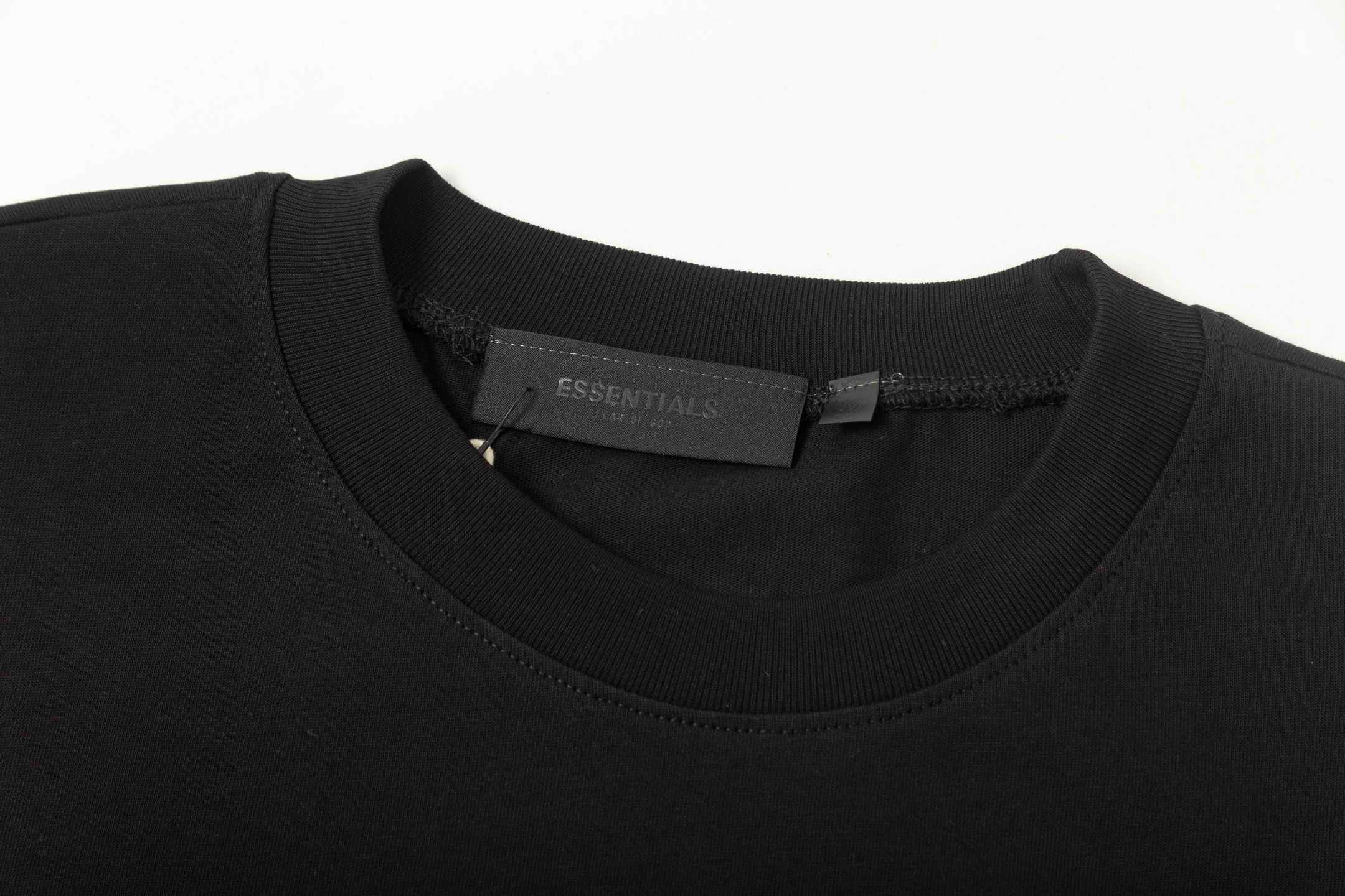 Fear of God Essentials University Black T-Shirt Crew Neck, Stylish and Comfortable 3 i1739952506647 1729 0 8