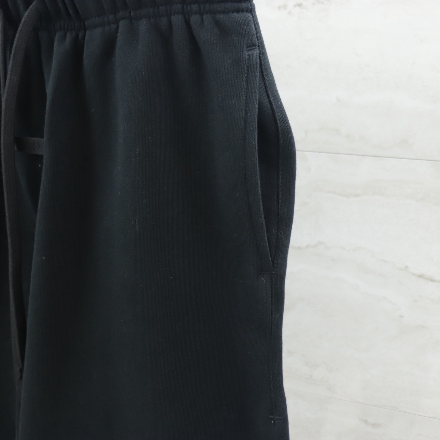 Fear of God Essentials Shorts - Comfortable Lounge Wear, S-XL Available 6 i1740653282491 8505 0 9