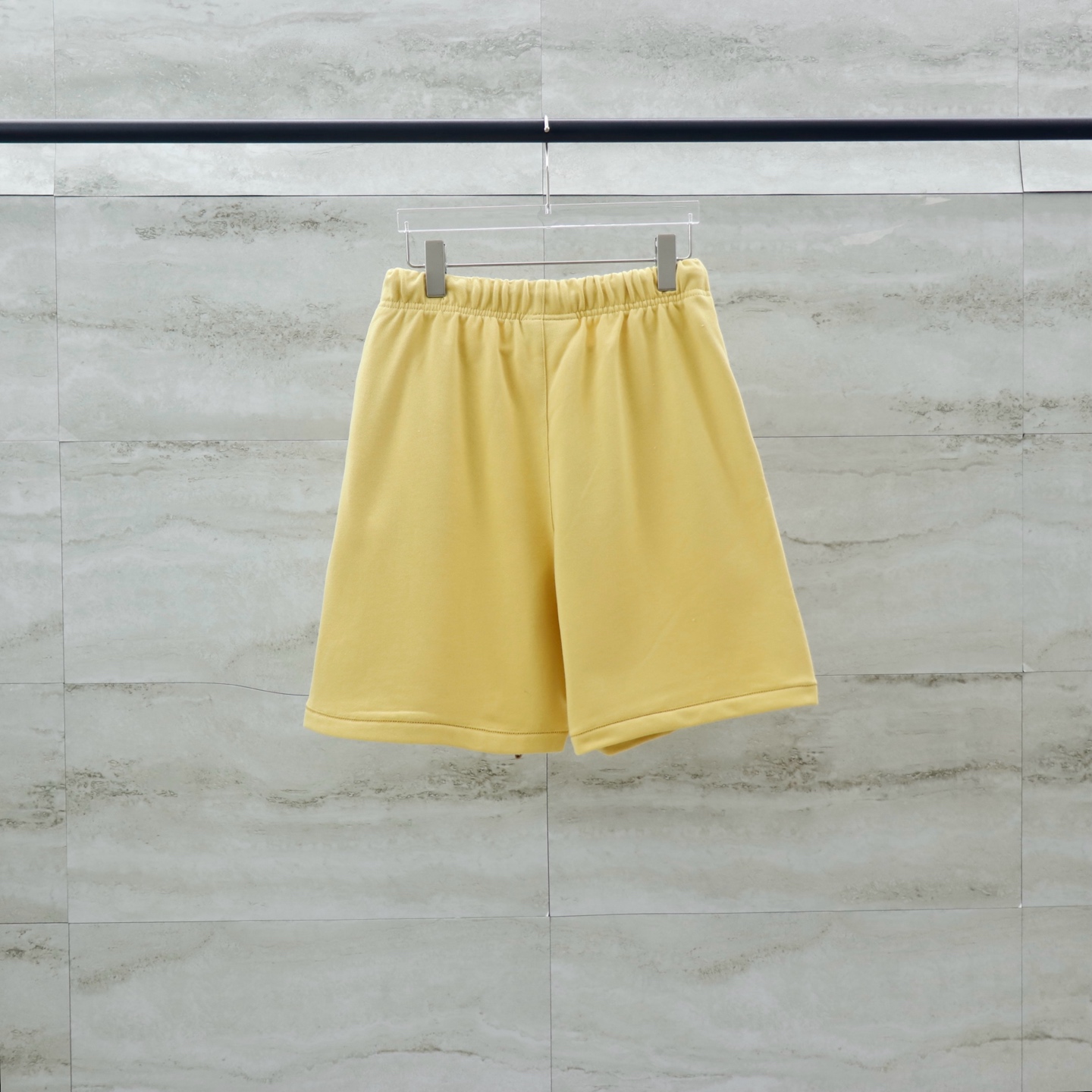 Fear of God Essentials State Fleece Shorts - Comfortable & Stylish 2 i1740653526689 1630 0 1