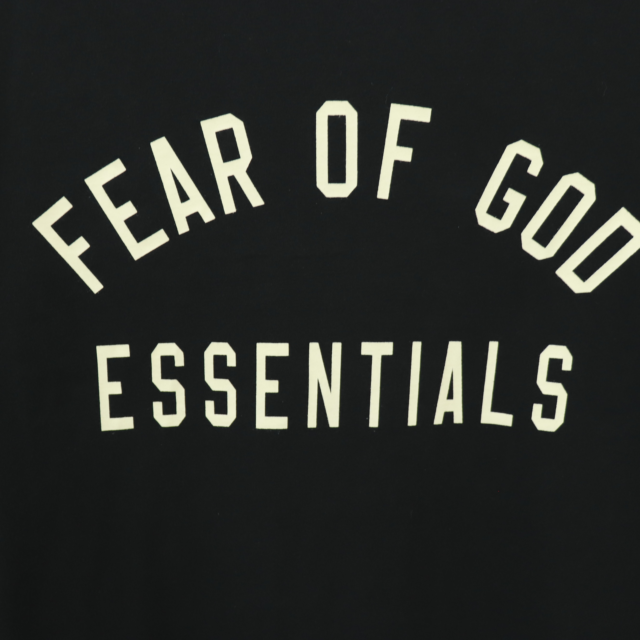 Fear of God Essentials Crew Neck T-Shirt - Classic Comfort, Modern Style 5 i1740653804035 4751 0 1