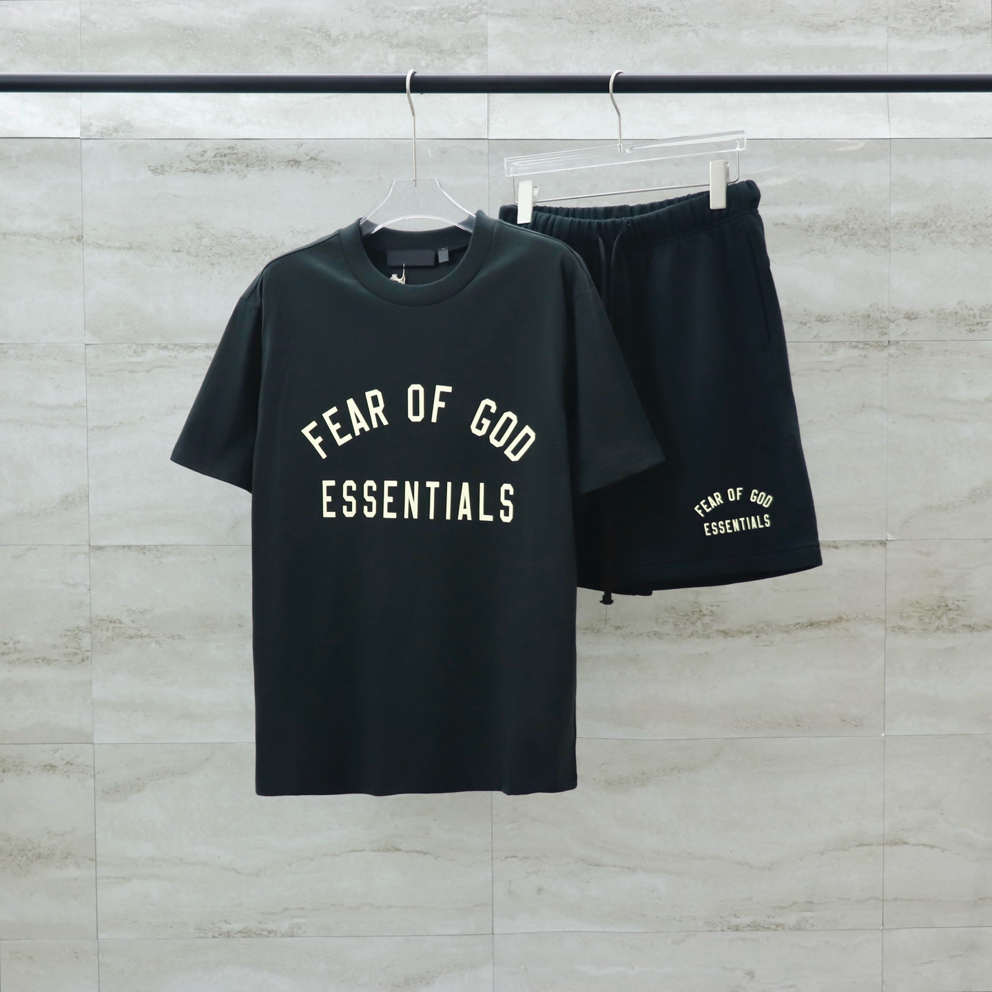 Fear of God Essentials Shorts - Comfortable Lounge Wear, S-XL Available 3 i1740653804346 2447 0 4