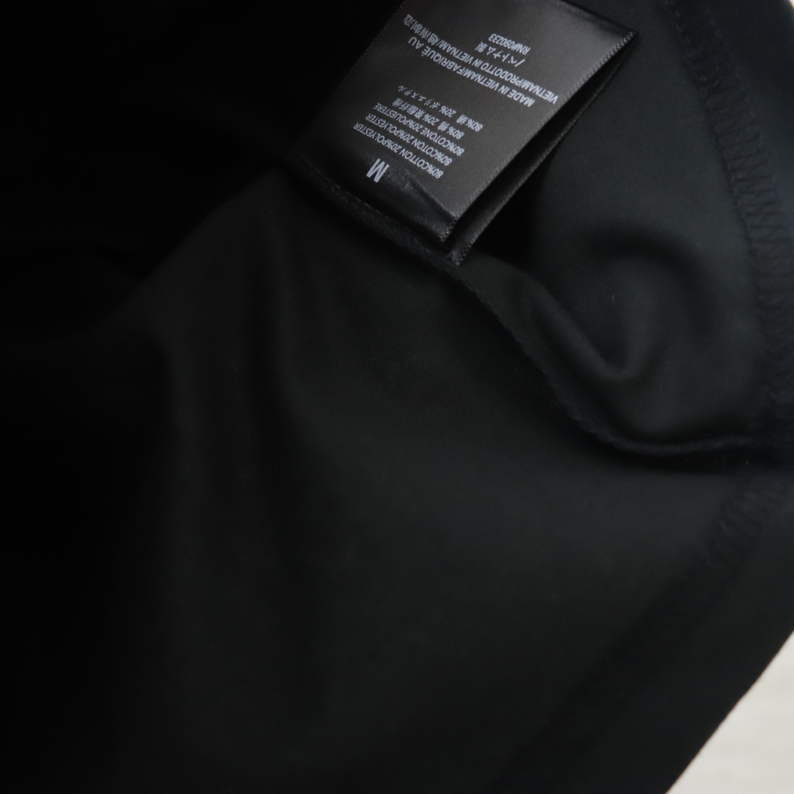 Fear of God Essentials Crew Neck T-Shirt - Classic Comfort, Modern Style 8 i1740653808031 4714 0 8