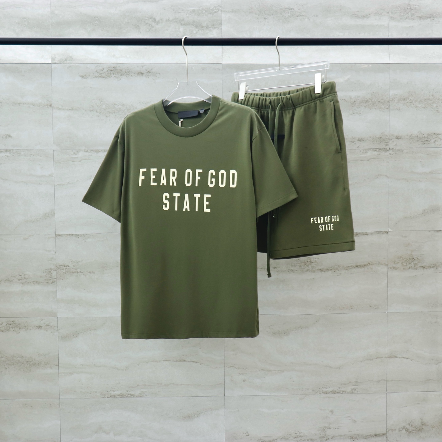 Fear Of God State Olive Green Cotton Blend Fleece Shorts S-XL 3 i1740718202571 2327 0 10