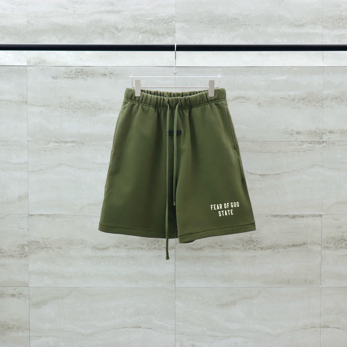 Fear Of God State Olive Green Cotton Blend Fleece Shorts S-XL 1 i1740720316955 9358 0 5