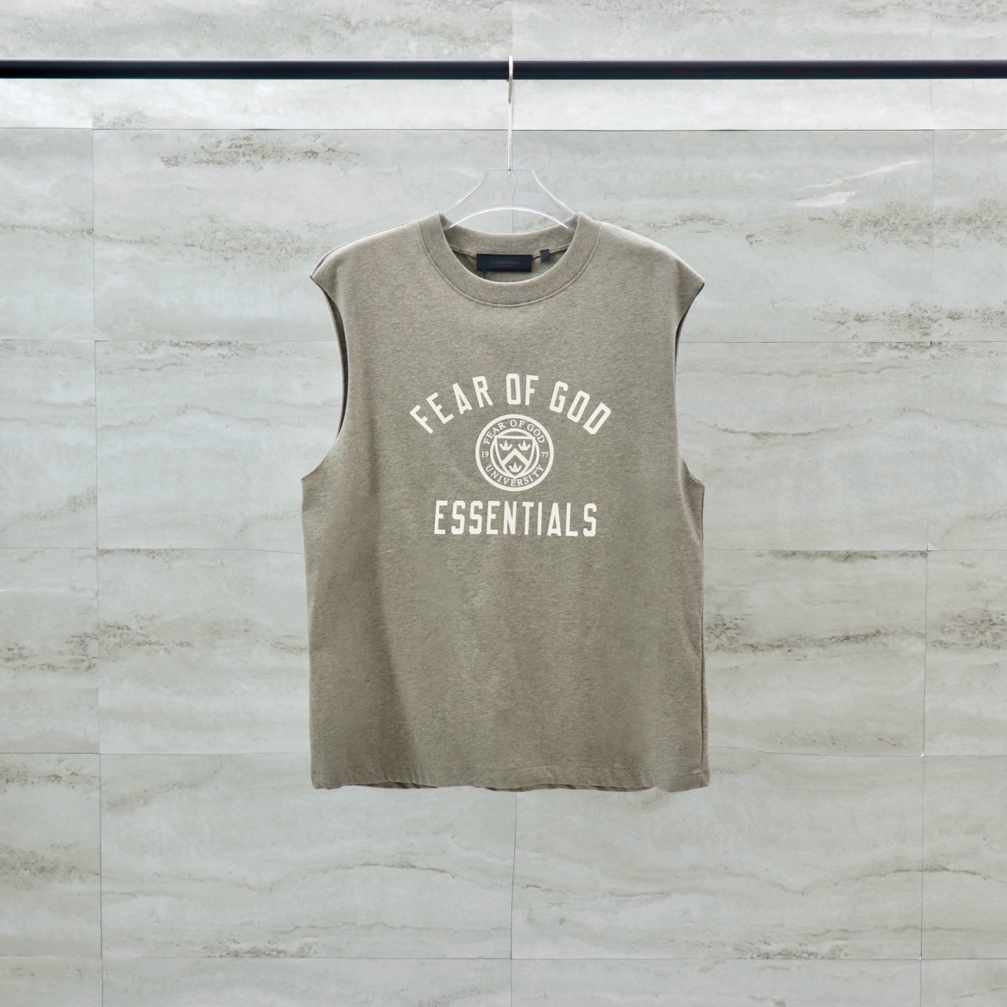 Fear of God Essentials Sleeveless Tee - Stylish Comfort, S-XL Sizes 4 i1743143499261 745 0 6
